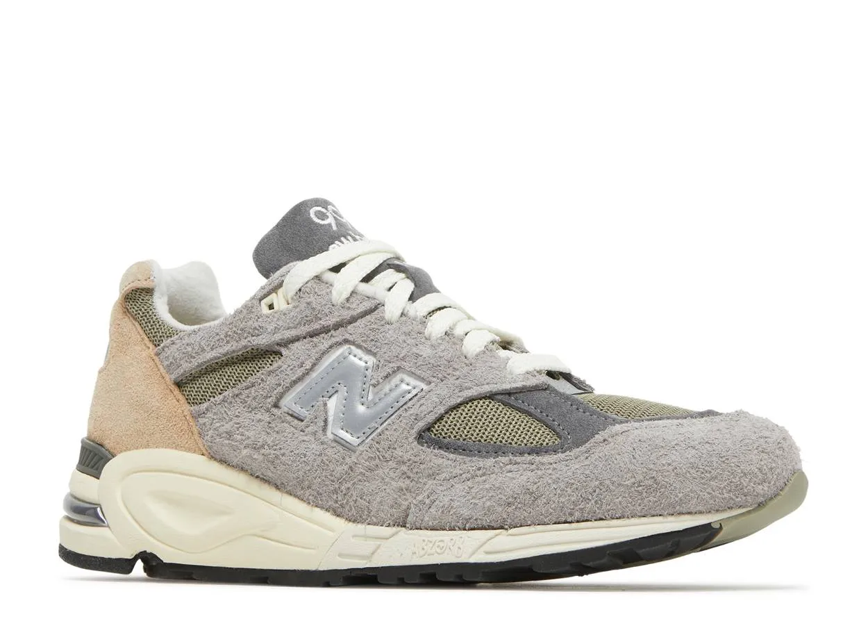 New Balance 990 v2 Teddy Santis Made In USA Marblehead Simple Edge