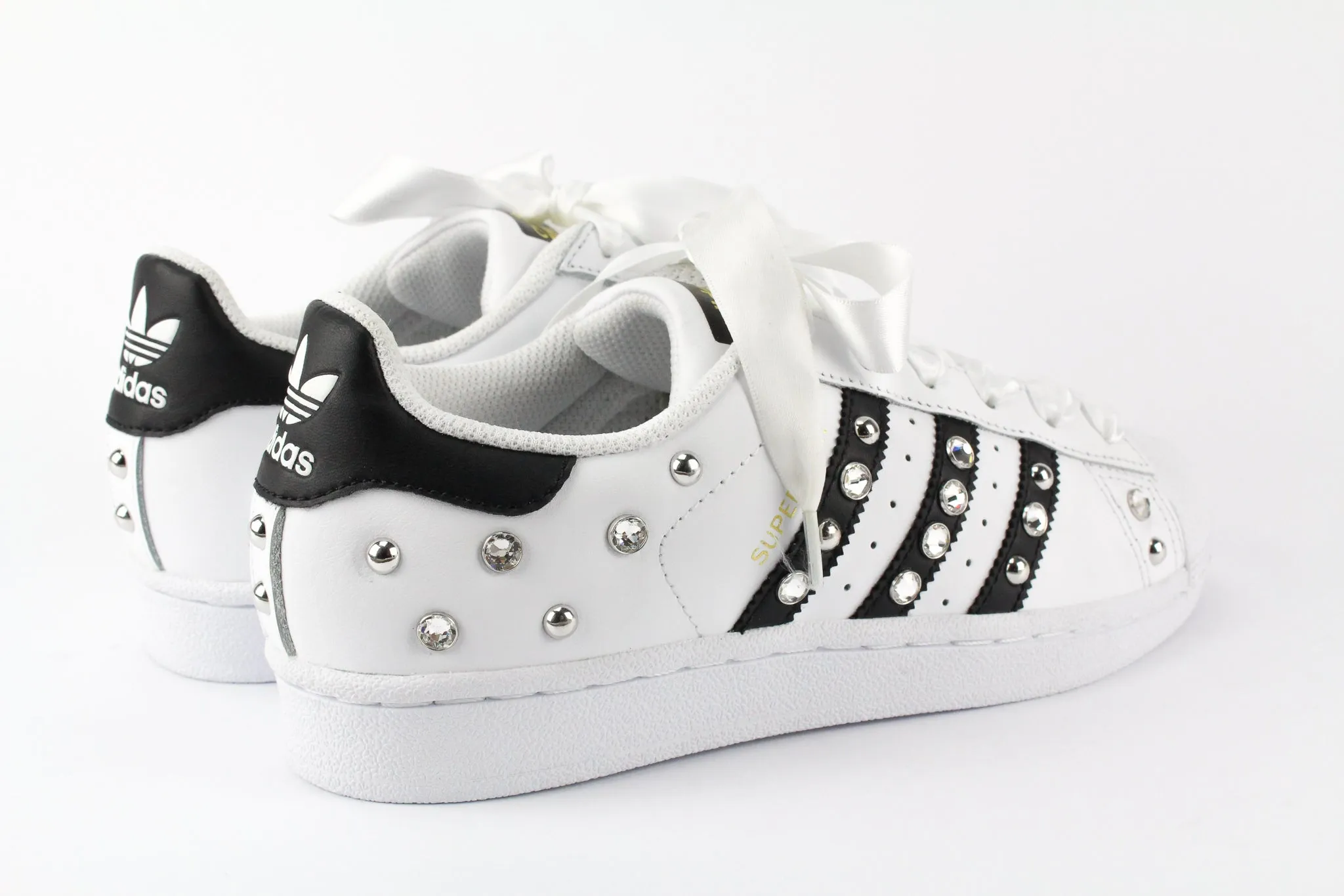 Fashion-Ready Adidas Superstar Strass & Lacci Raso