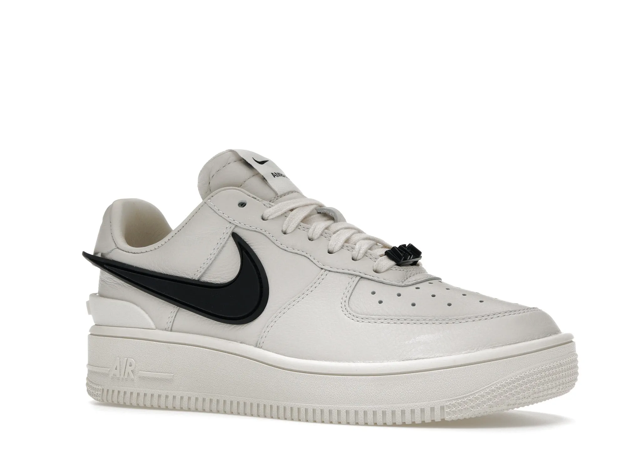Swing Hike Nike Air Force 1 Low SP AMBUSH Phantom