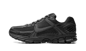 10K shoes cold weather running shoes Zoom Vomero 5 "Triple Black"