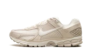Zoom Vomero 5 "Light Orewood Brown" flat - surface running shoes