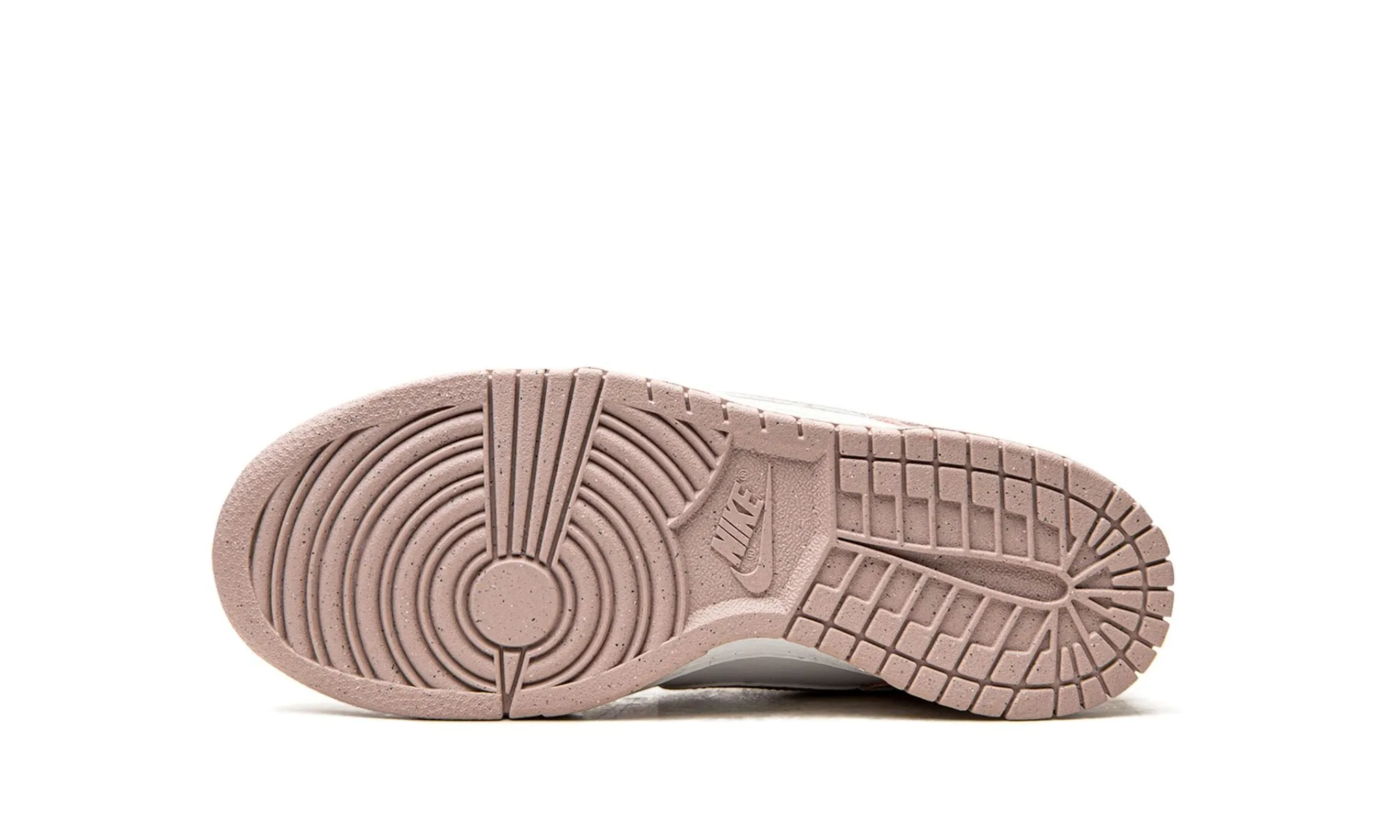 Beach Jog Nike Dunk Low "Pink Velvet" Grade School