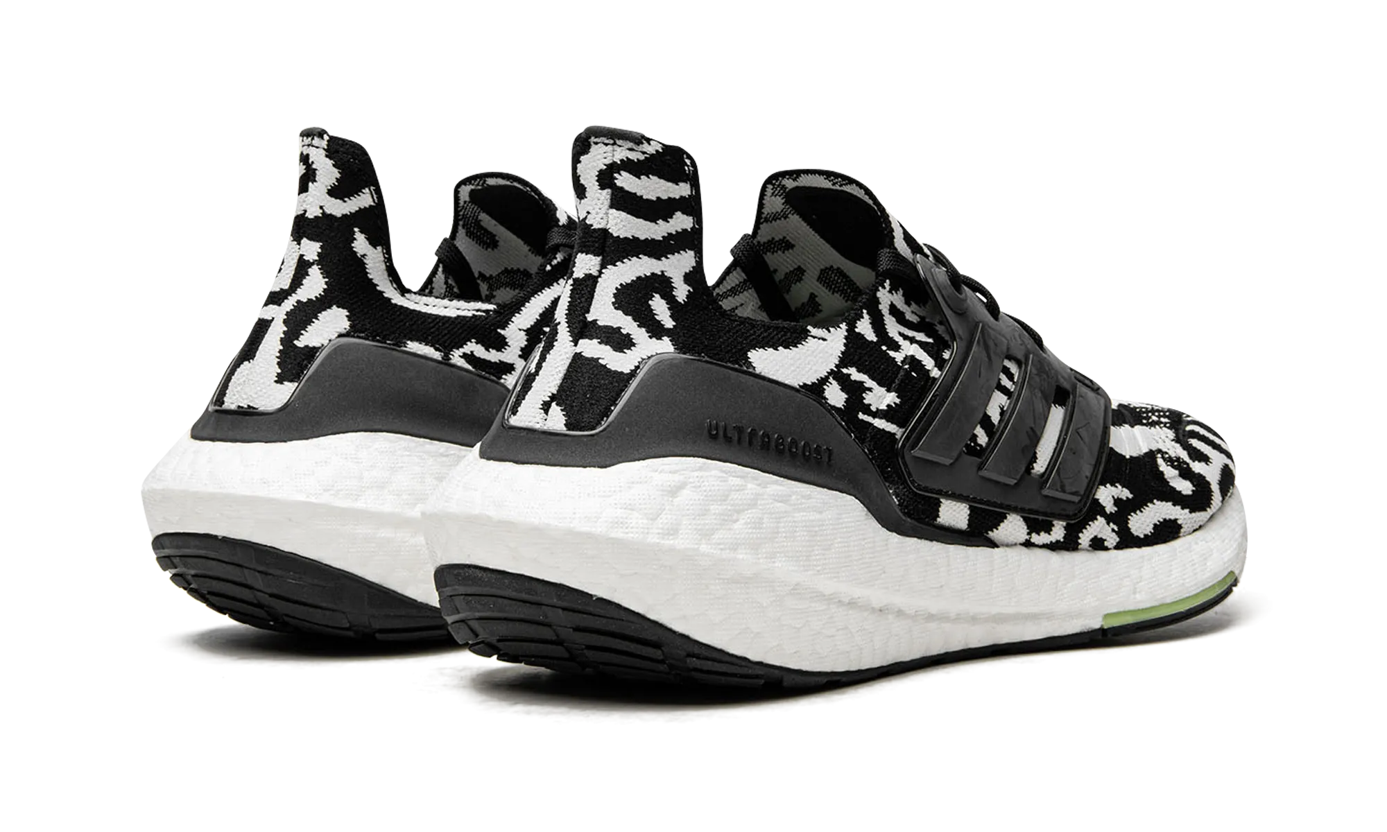 Ultraboost 22 "Zebra" Balanced Motion