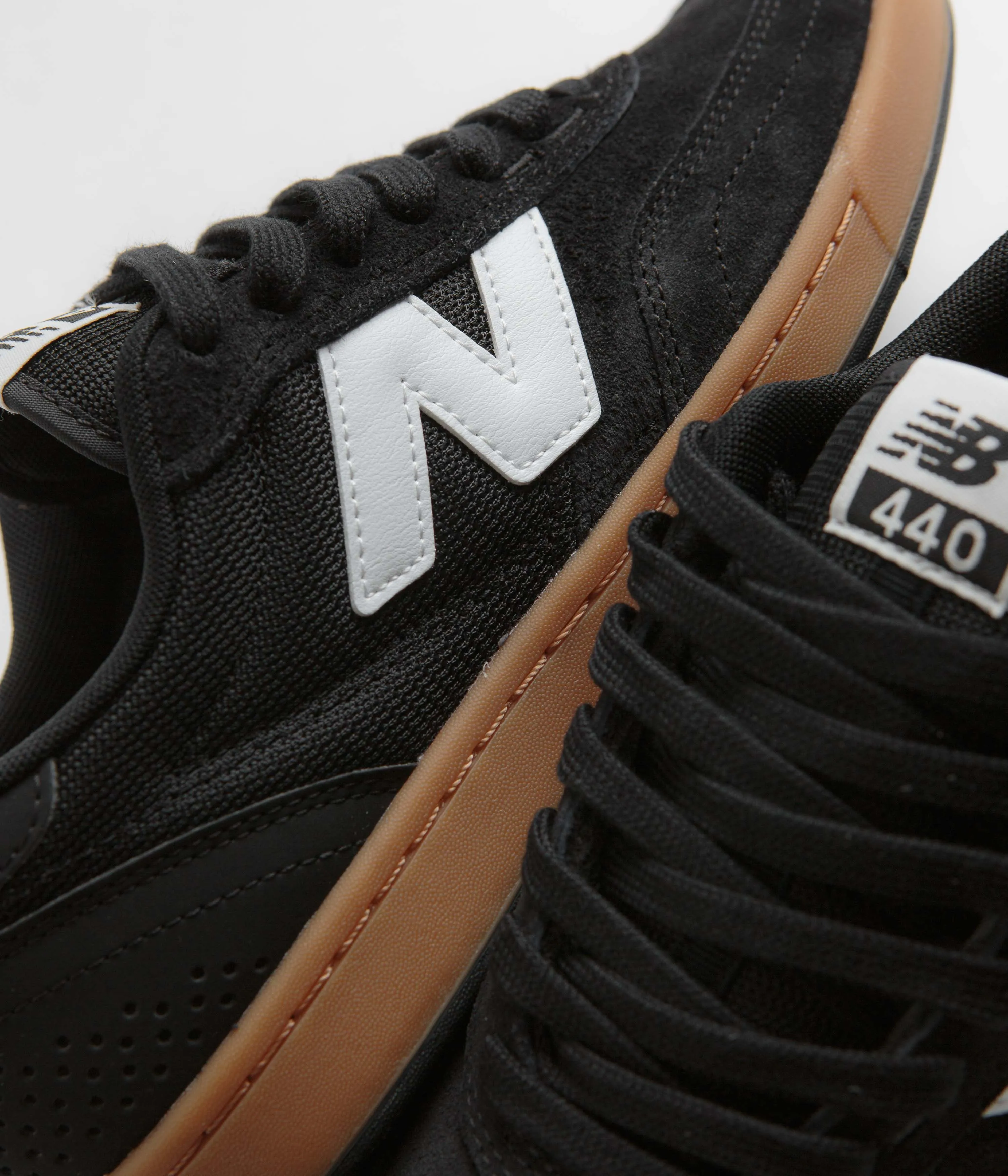 New Balance Numeric 440 Shoes - Black / Gum / White Clean-Look Bright Gold King Walk