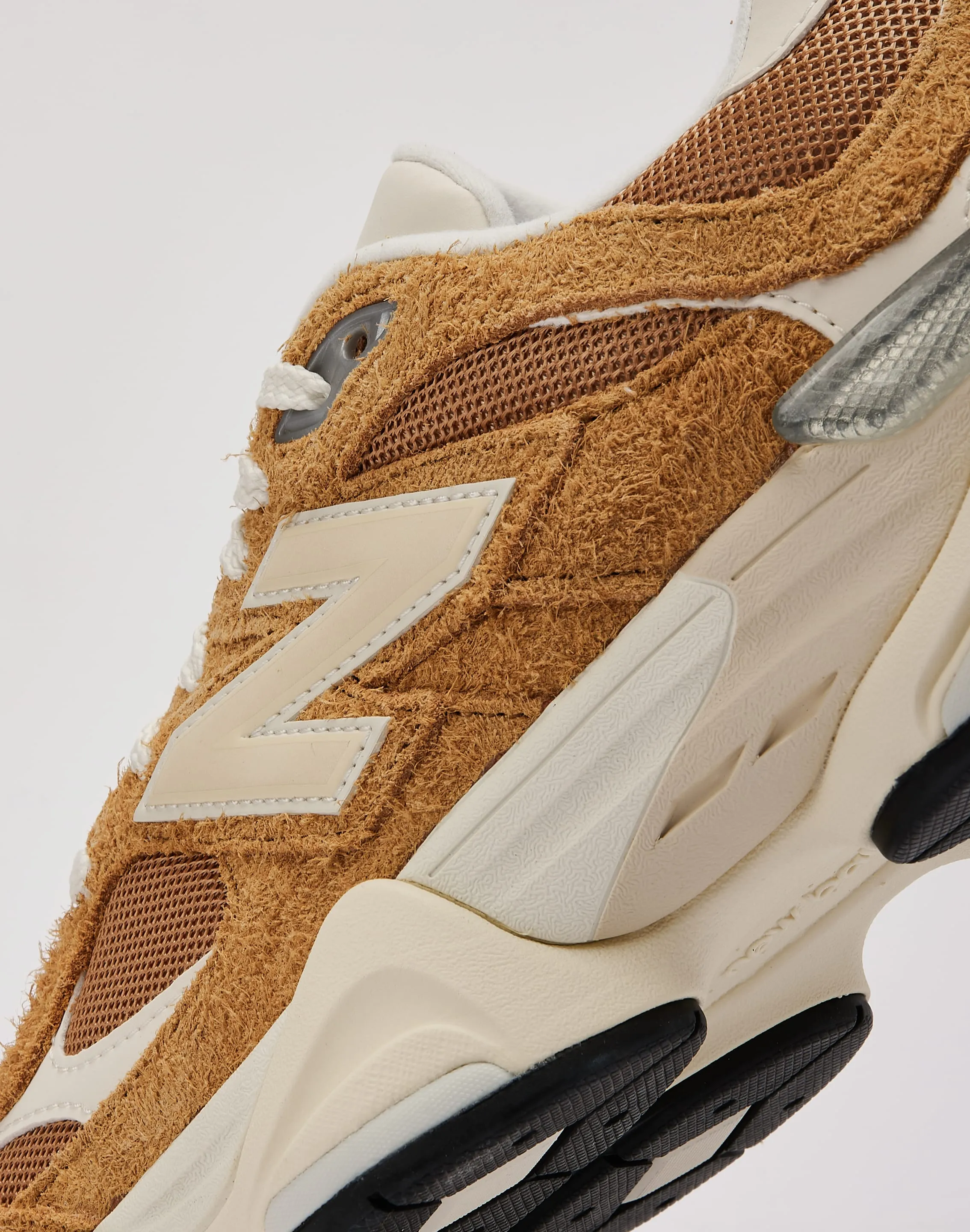 Match Go Foldable Build New Balance 9060
