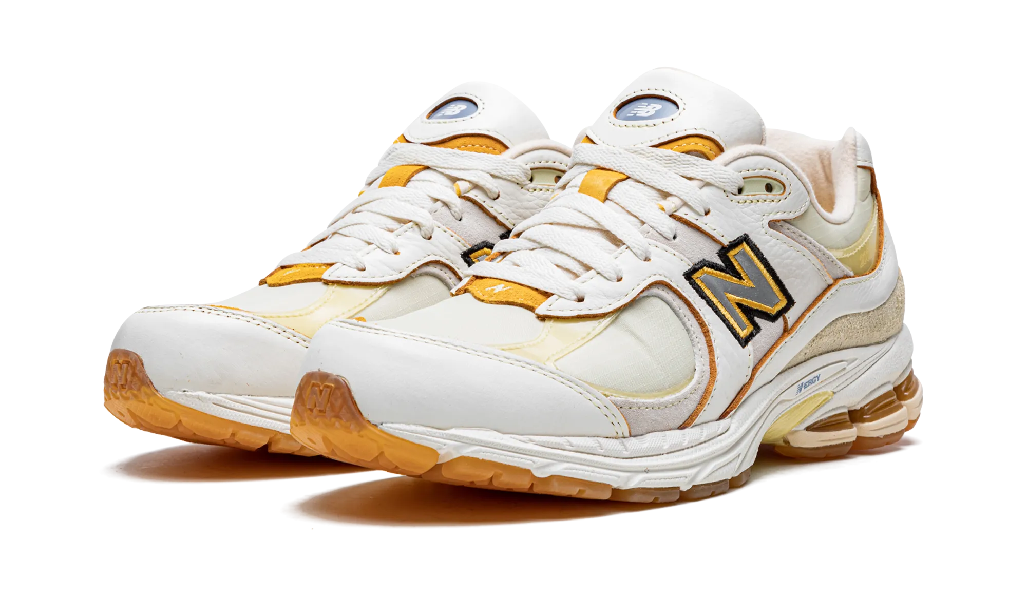 lace up closure Comfort Driven 2002R "Joe Freshgoods - Conversations Amongst Us"