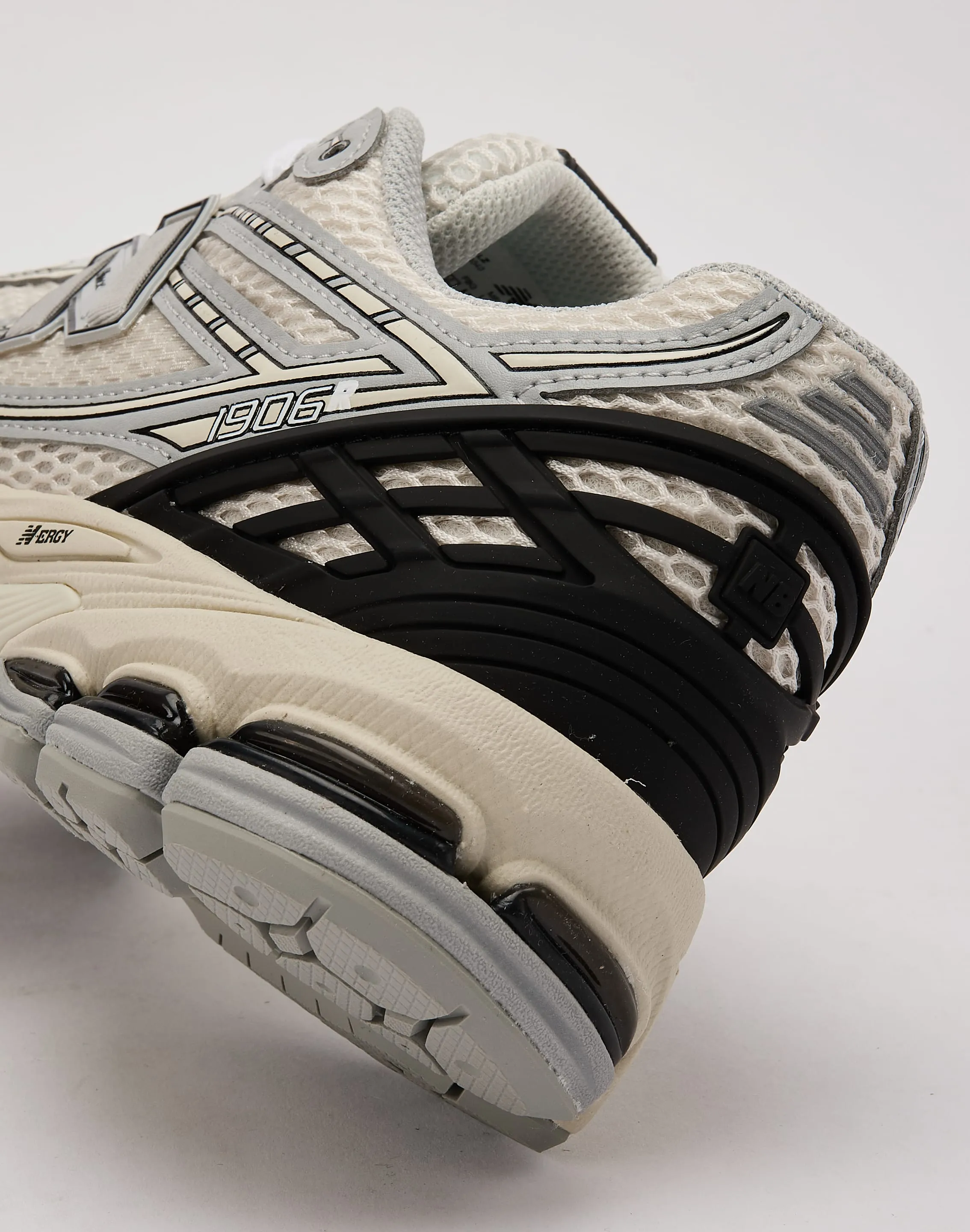 New Balance 1906R On Duty Non Marking