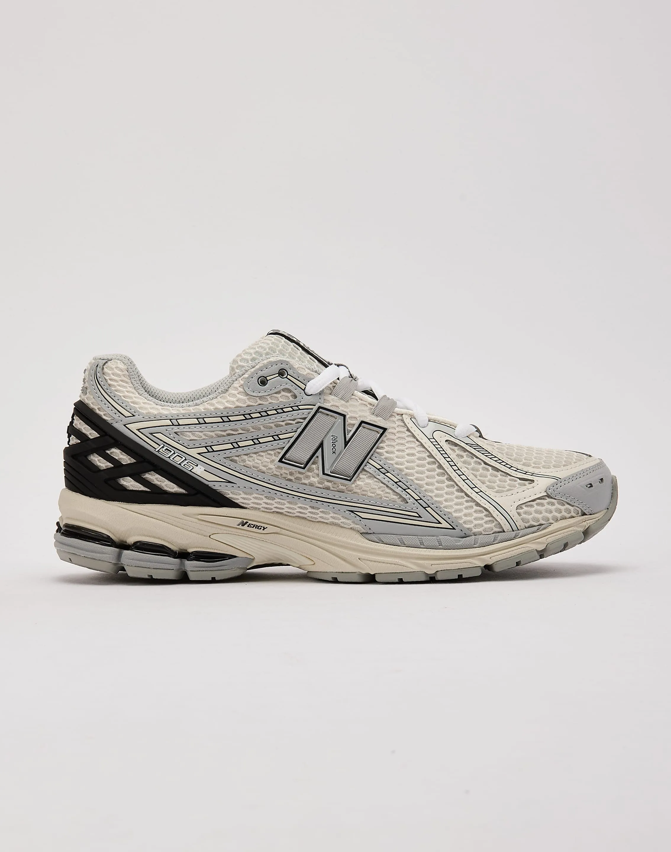Flexibility New Balance 1906R