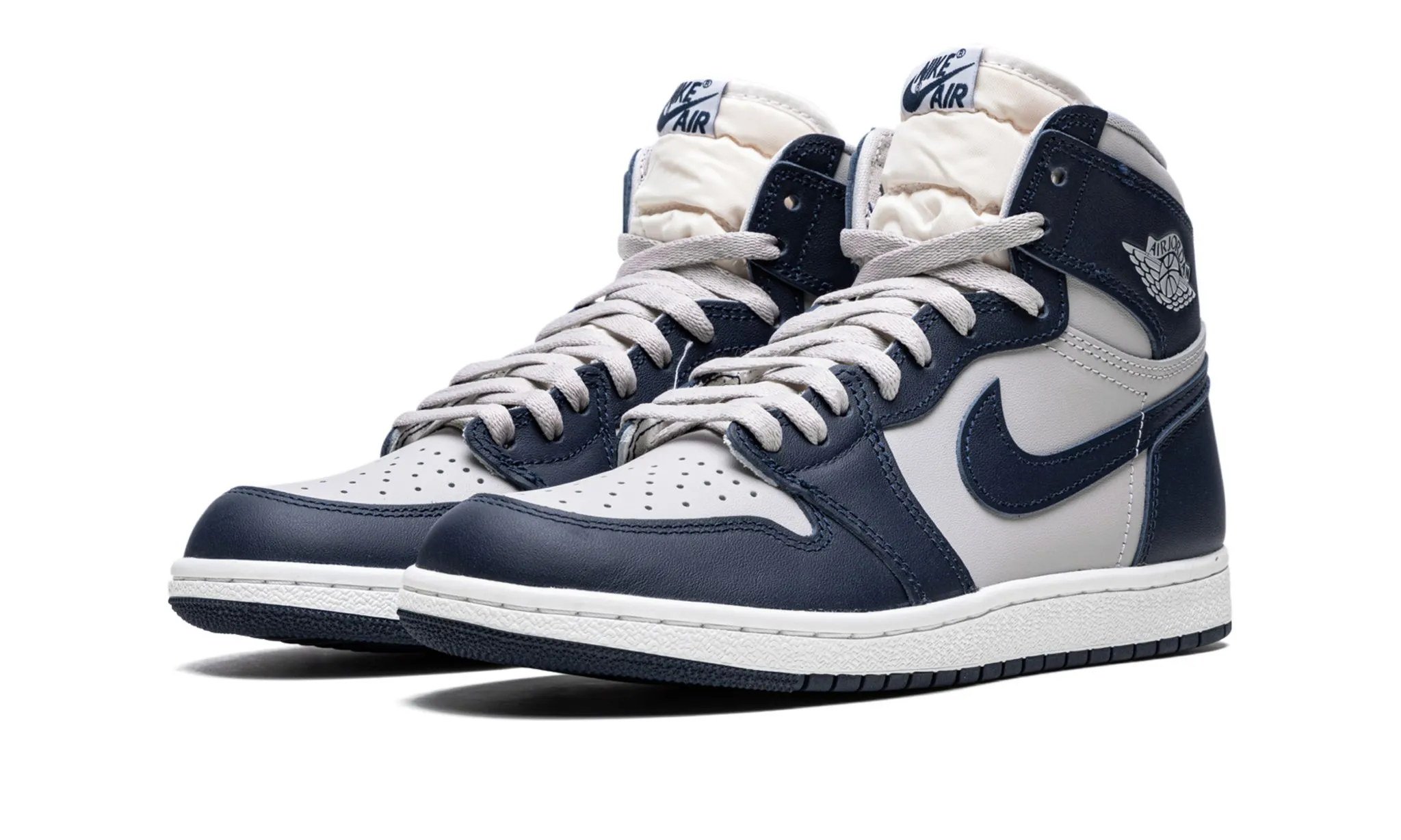 Zip Up Airport Travel Air Jordan 1 Retro High 85 Georgetown