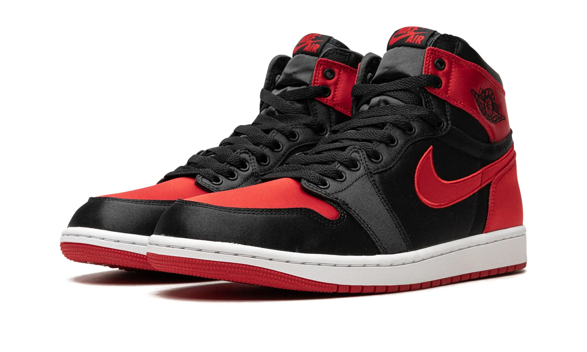 Air Jordan 1 Retro High OG Satin Bred Womens City Life