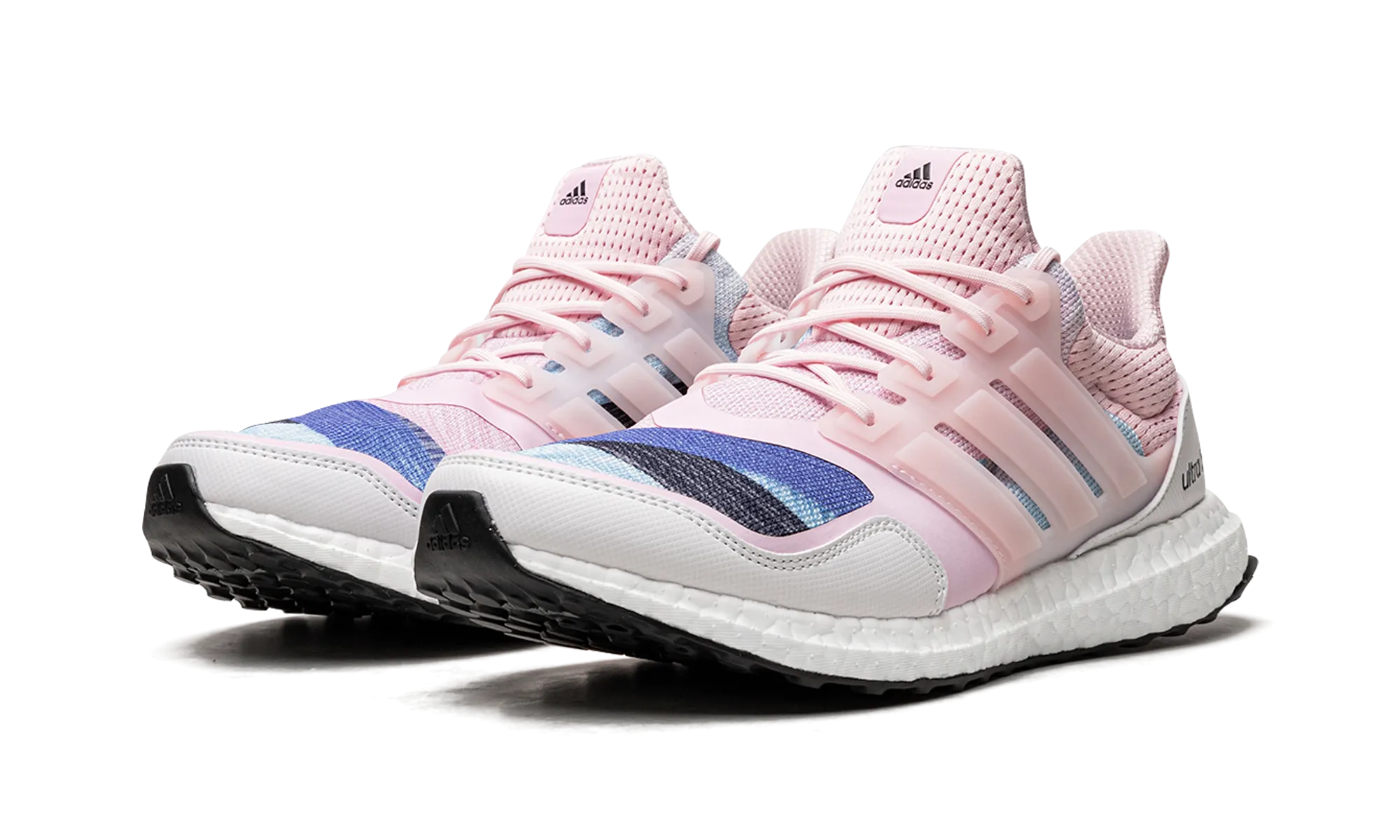 ULTRABOOST S&L DNA WMNS "Women in Power" Ventilated Side