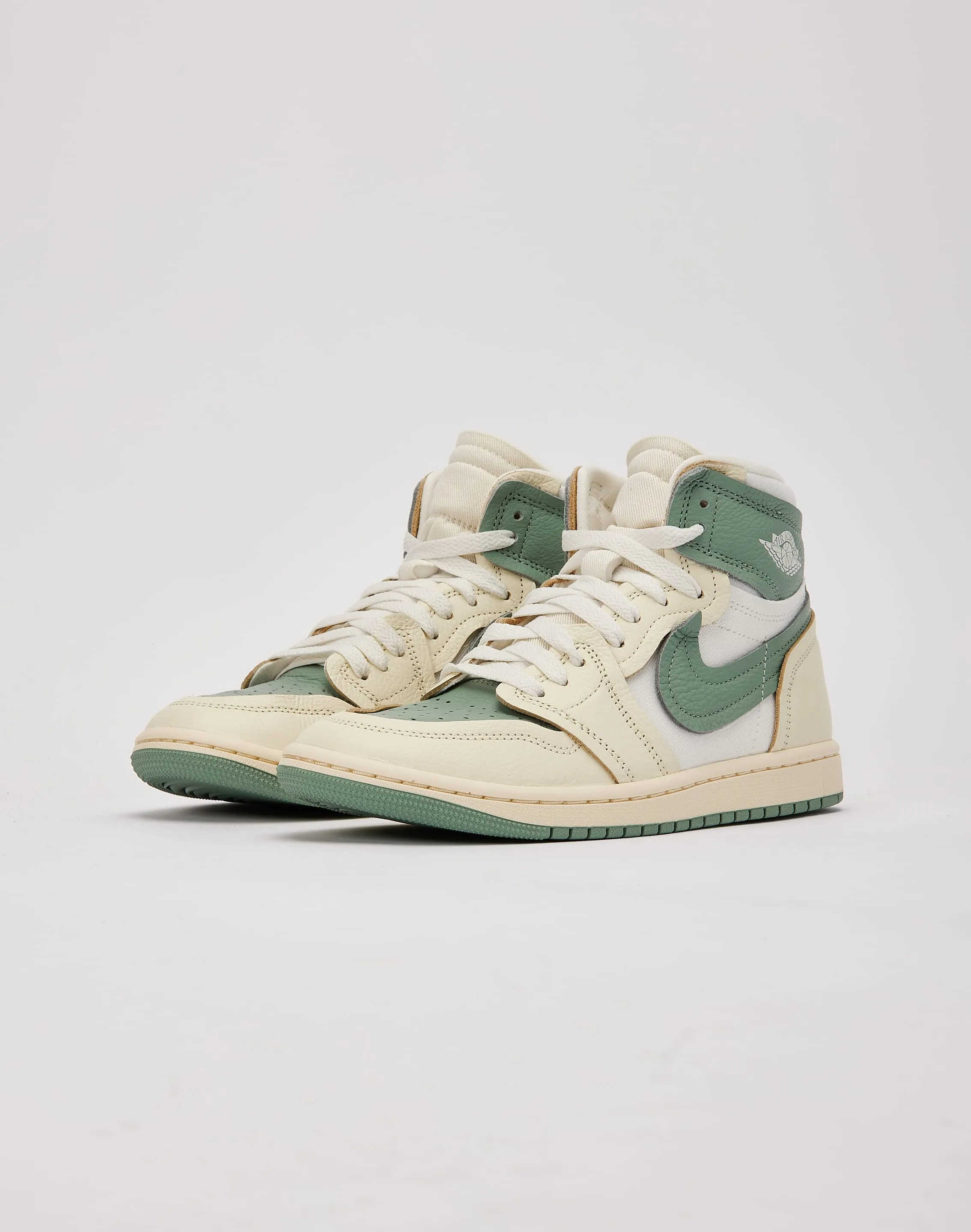 Fashion Glow Jordan Air Jordan 1 High 'Method of Make'