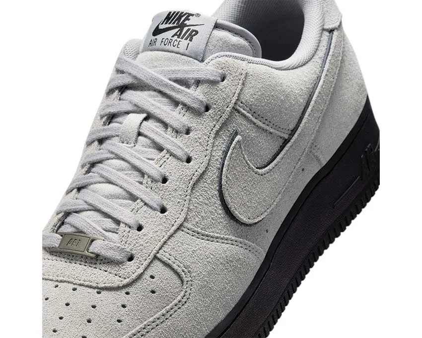 Sleek Frame Padded Touch Nike Air Force 1 '07 LV8 "Smokey Grey"