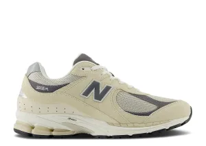Edge Hike Comfy Choice New Balance 2002R Sandstone Magnet