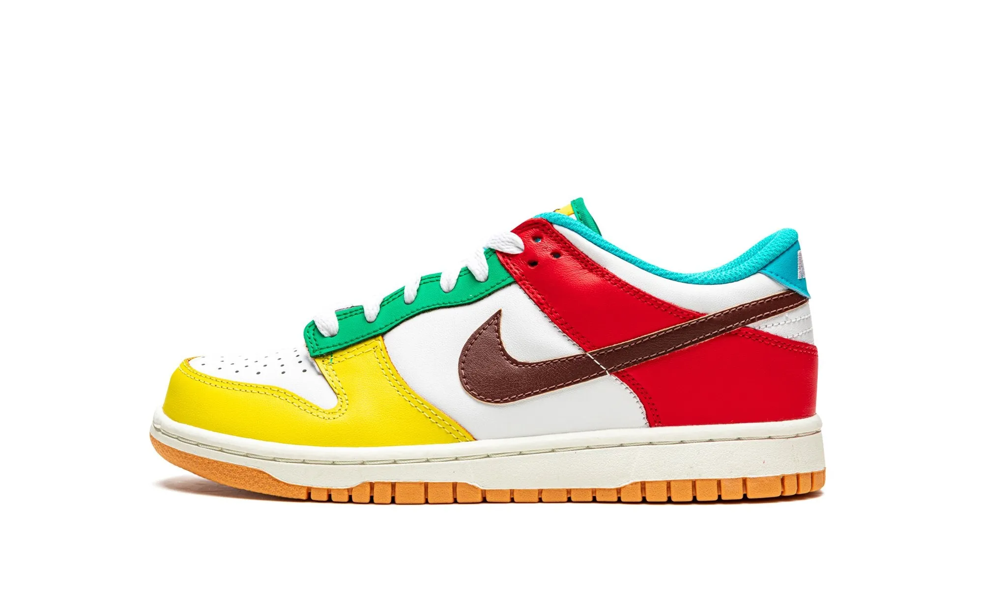 Nike Dunk Low "Free 99 White" Airport Walk