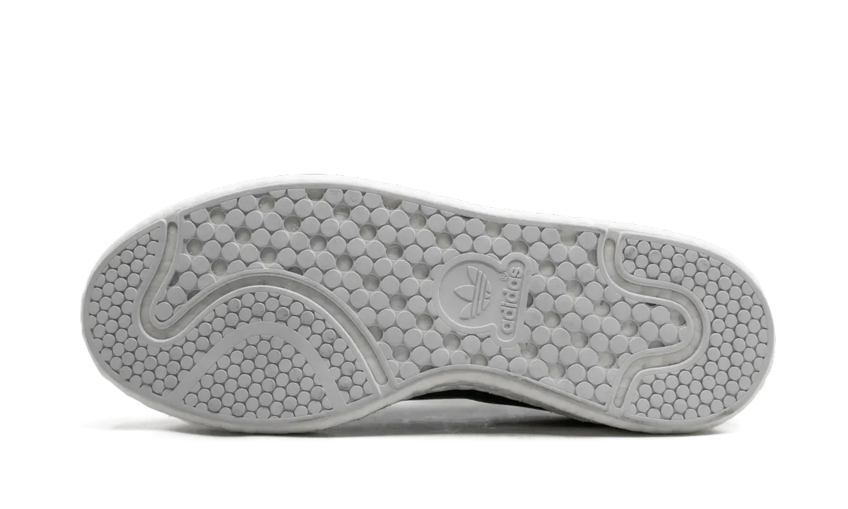 Stan Smith Boost NBHD Effortless Step Light Impact