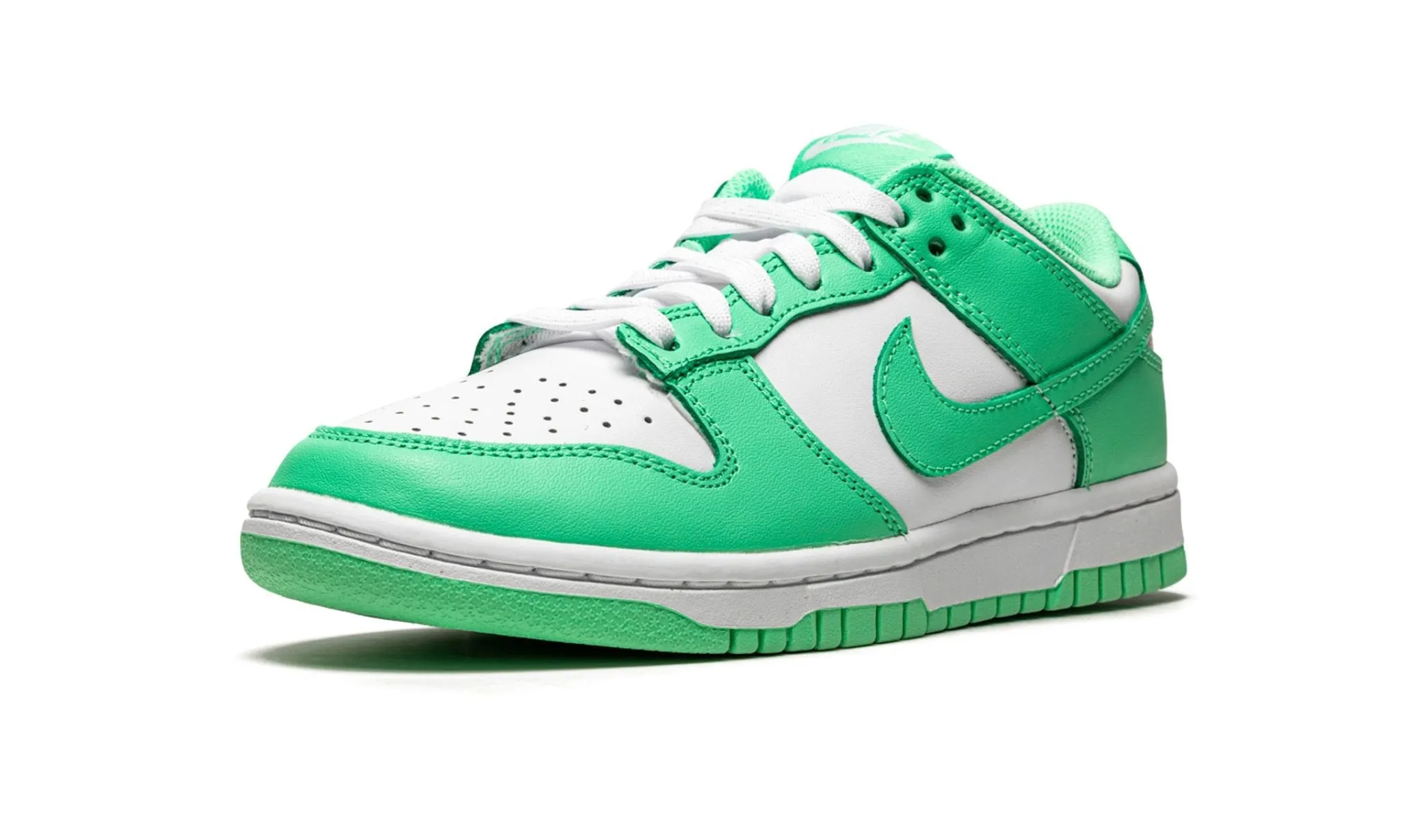 Nike Dunk Low "Green Glow" Women's Warm Interior
