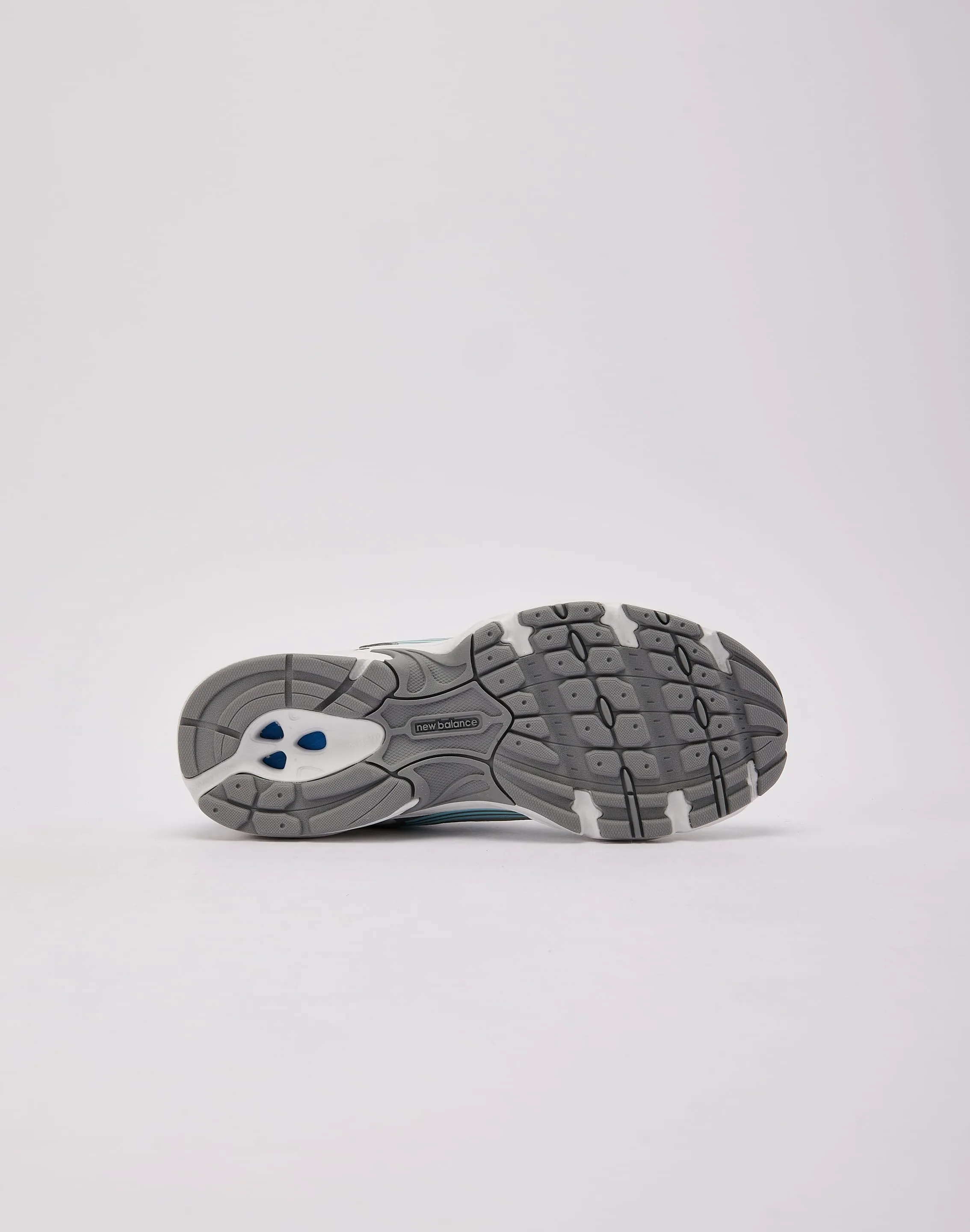 Minimalist New Balance 530 Grade-School