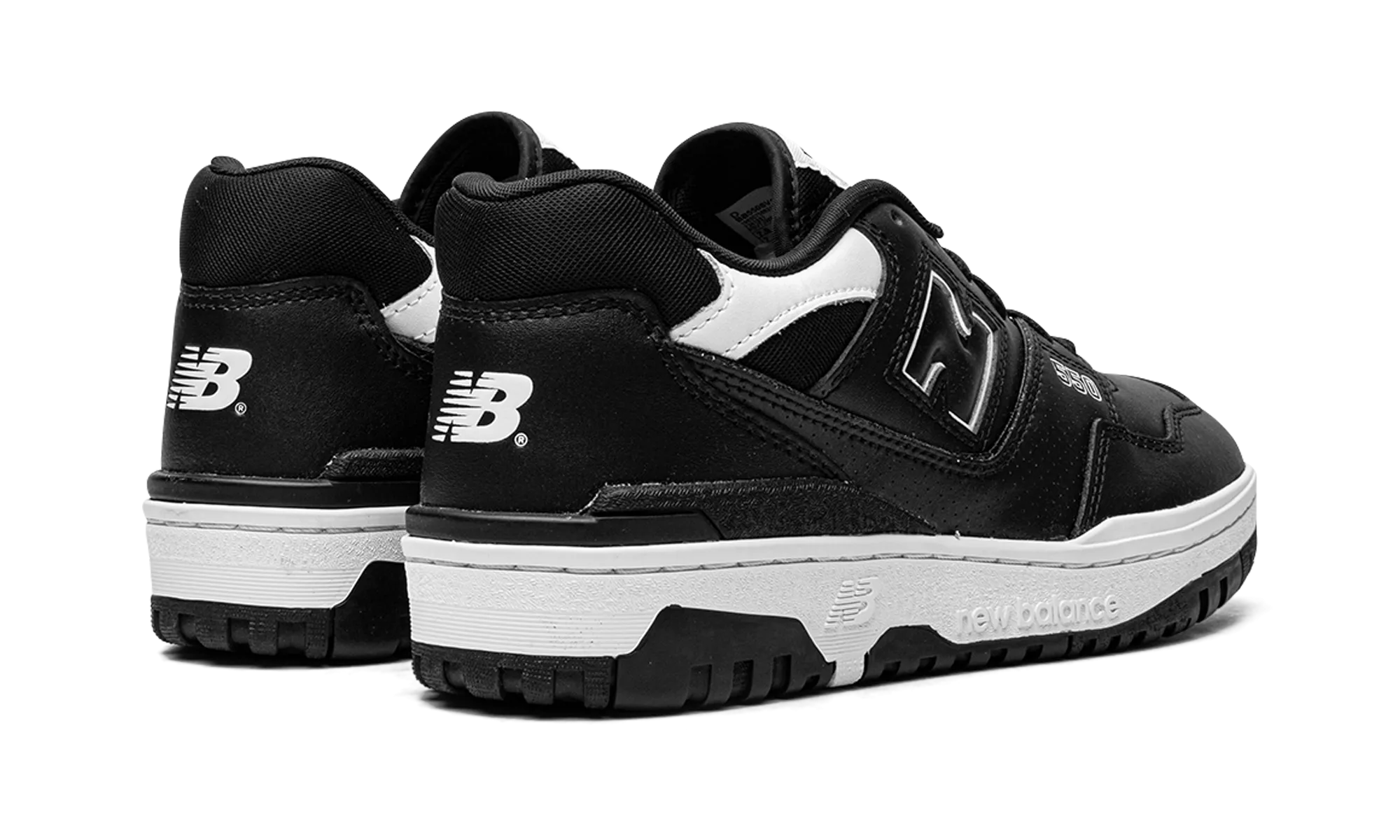 550 "Black/White" Classic Wear