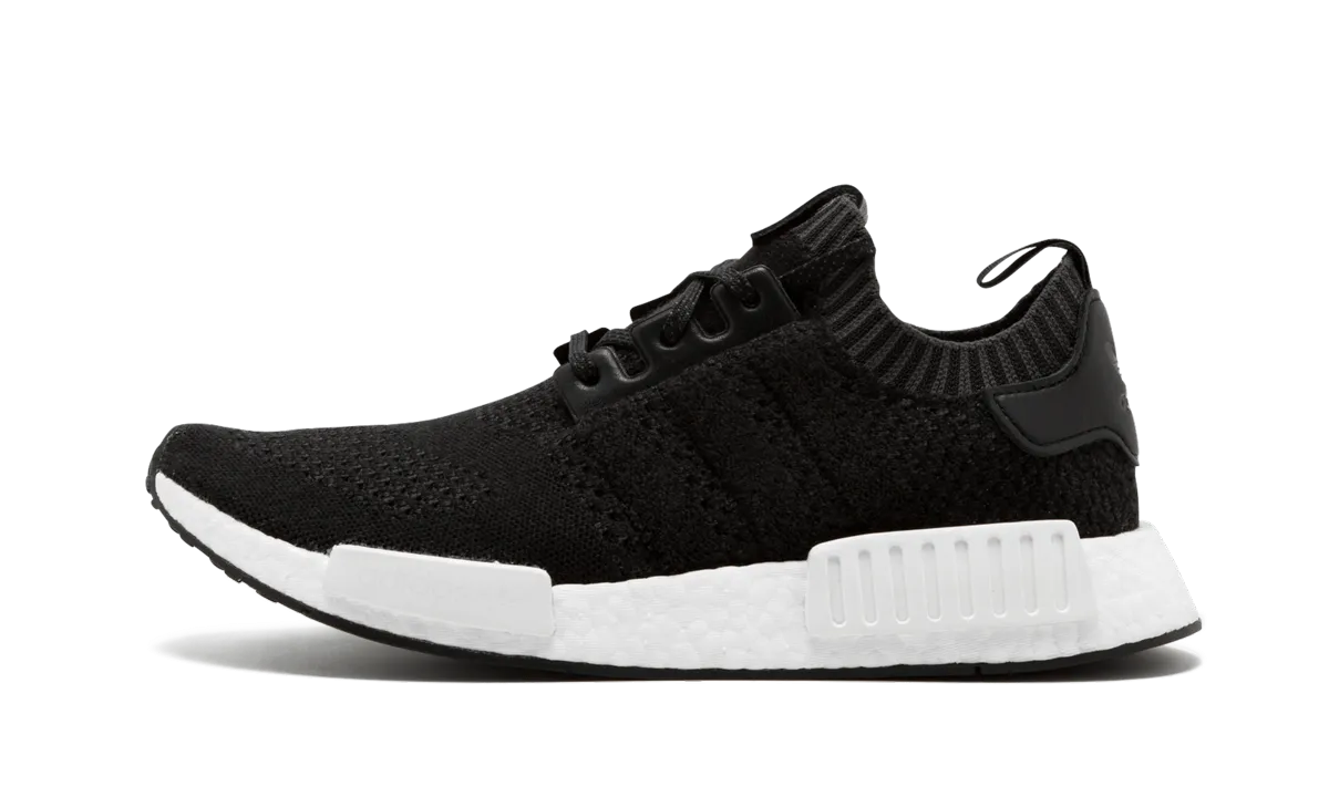 Freedom Fit Comfort touch NMD_R2 S.E. "A Ma Mani??re x Invincible"