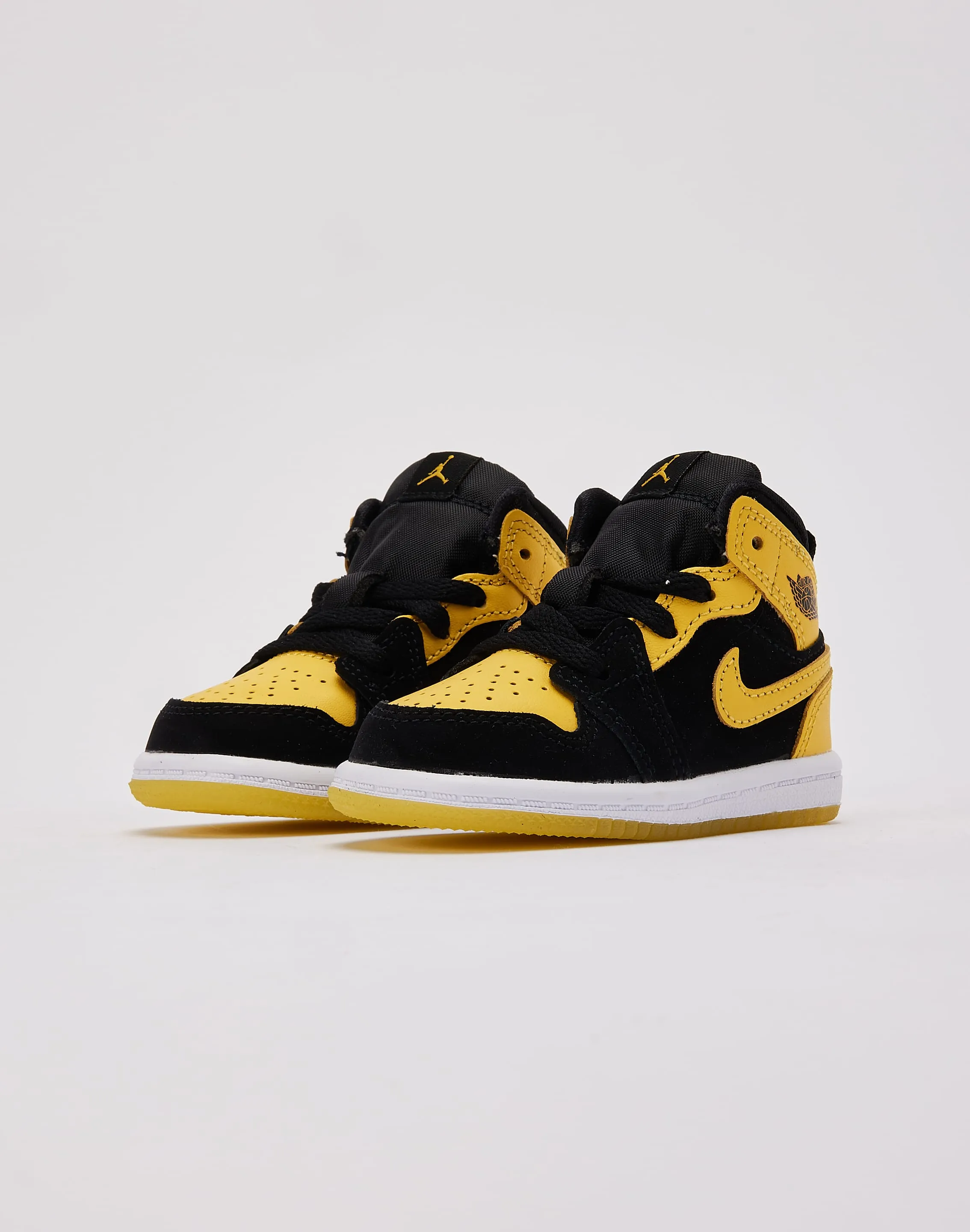 Walking Event Mode Jordan Air Jordan 1 Mid SE 'New Love' Toddler