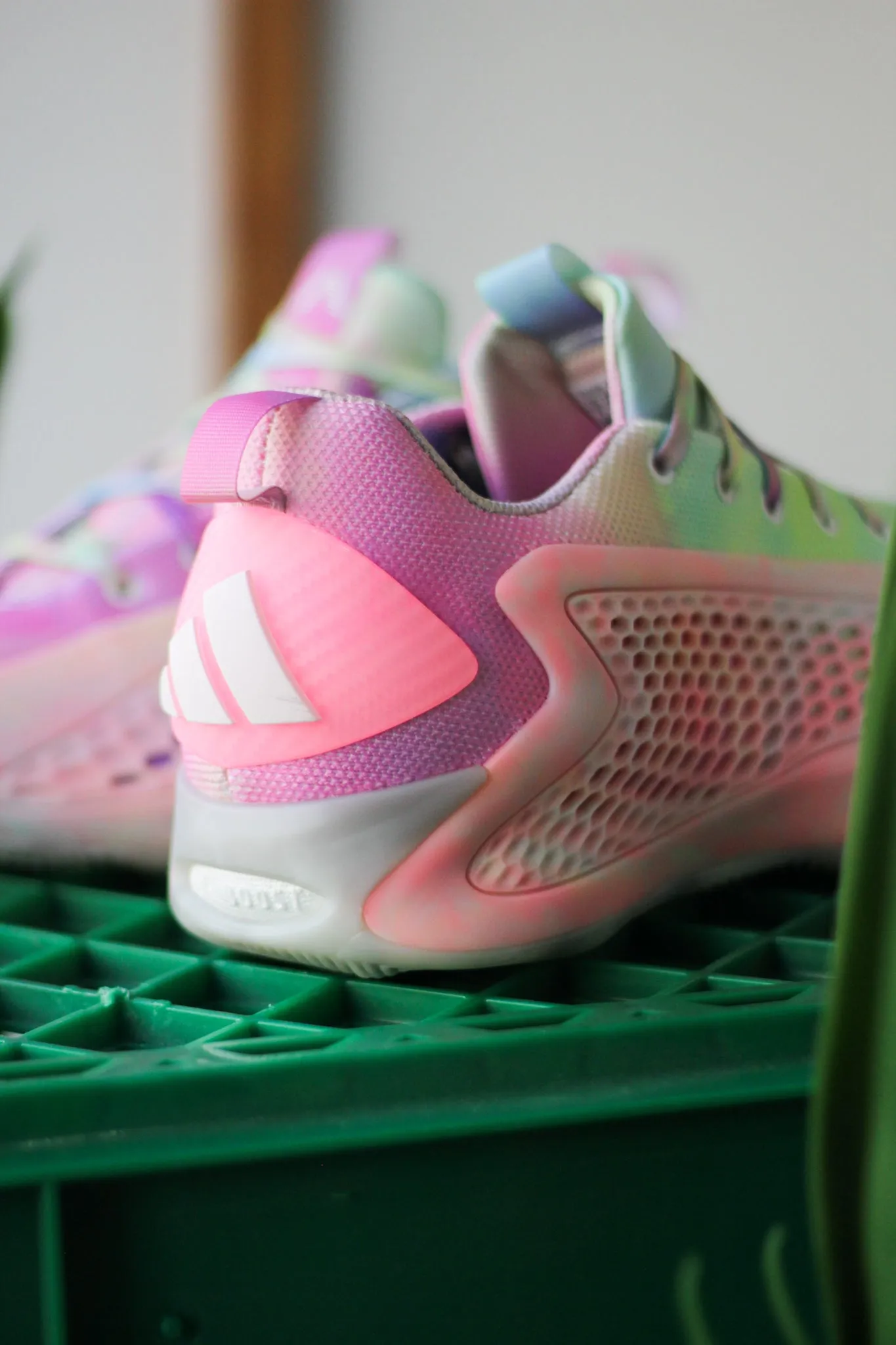 Event Mode Synthetic Upper ADIDAS AE 1 LOW "CLOUD WHITE/ARCTIC ORANGE/BLISS PINK" perforated