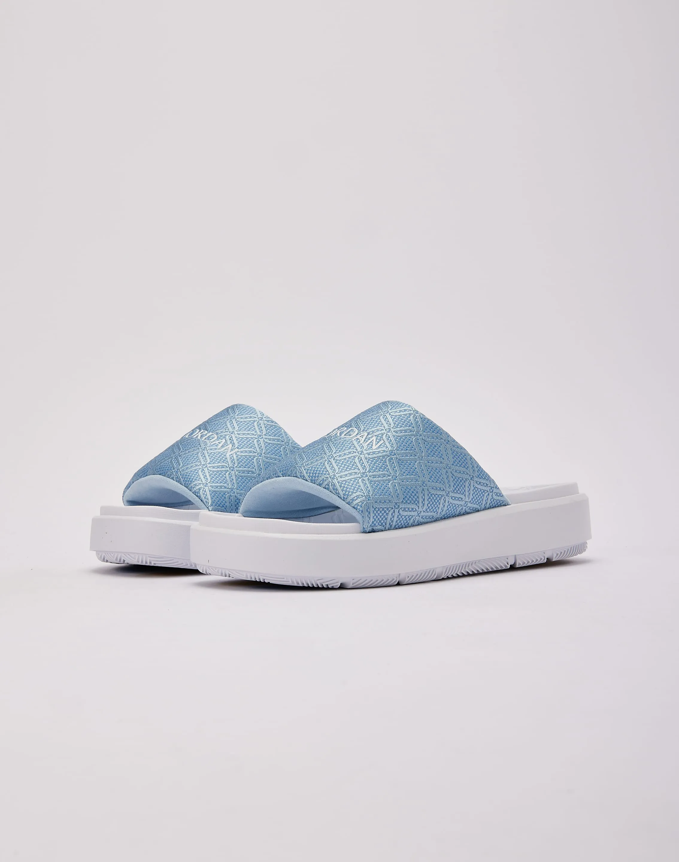 Clean Step Jordan Sophia Slides
