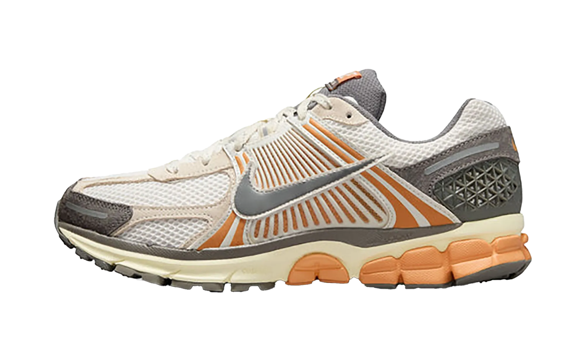 Zoom Vomero 5 "Copper Moon" off - road shoes