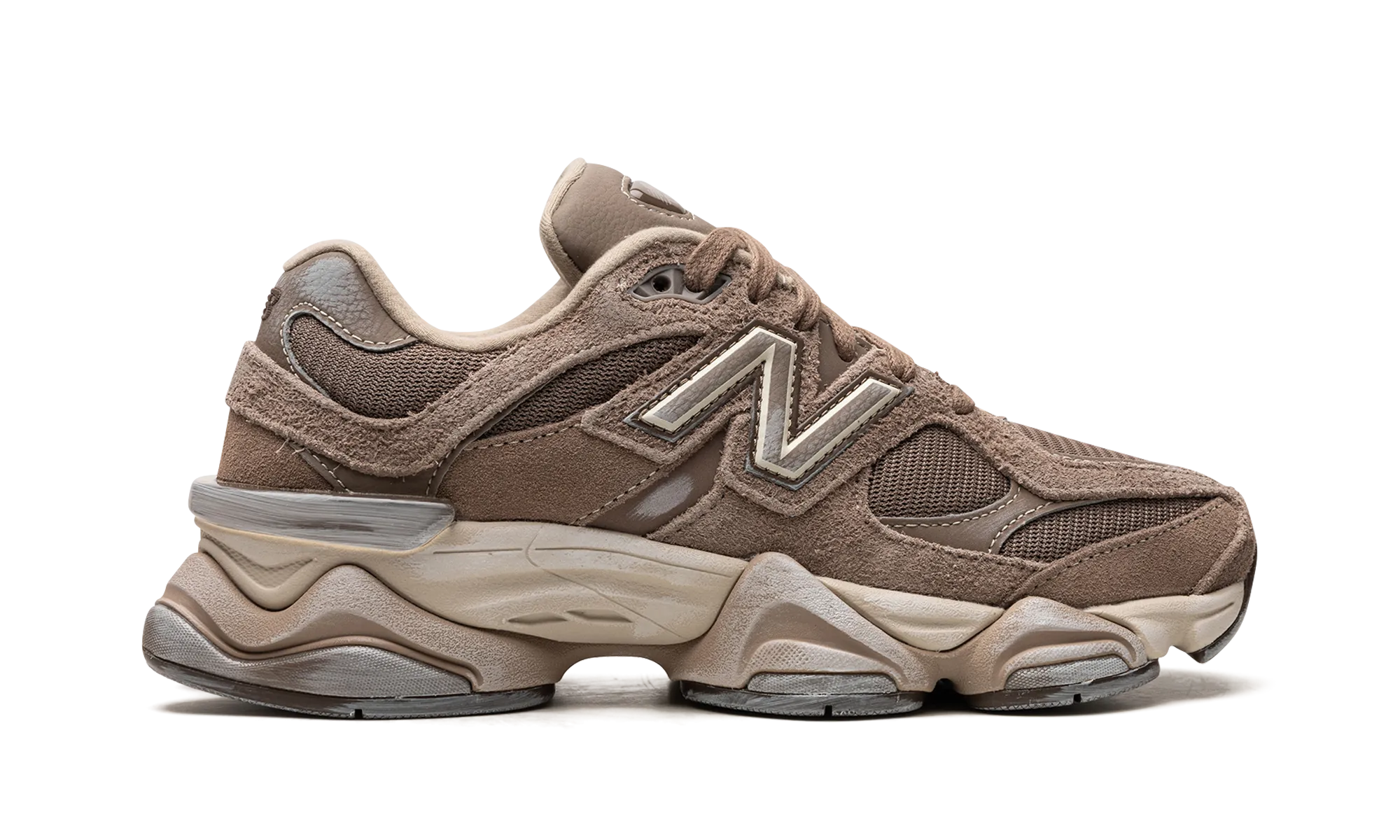 9060 "Mushroom Brown" Trail Climb Versatile Look