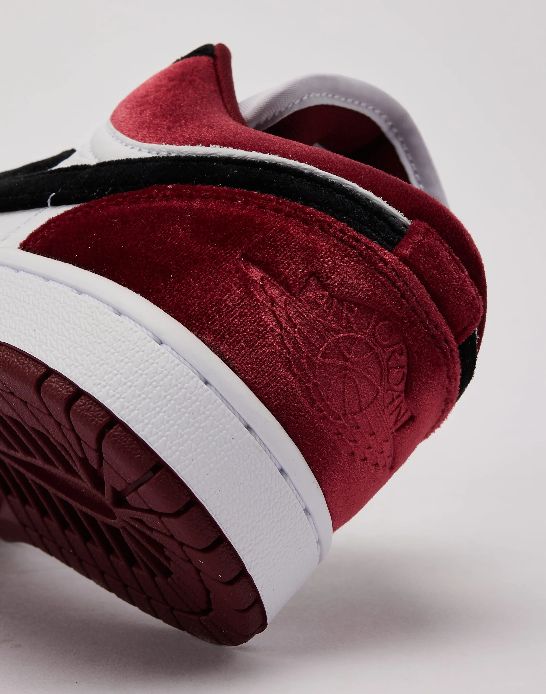 Pool Ready Jordan Air Jordan 1 Low SE