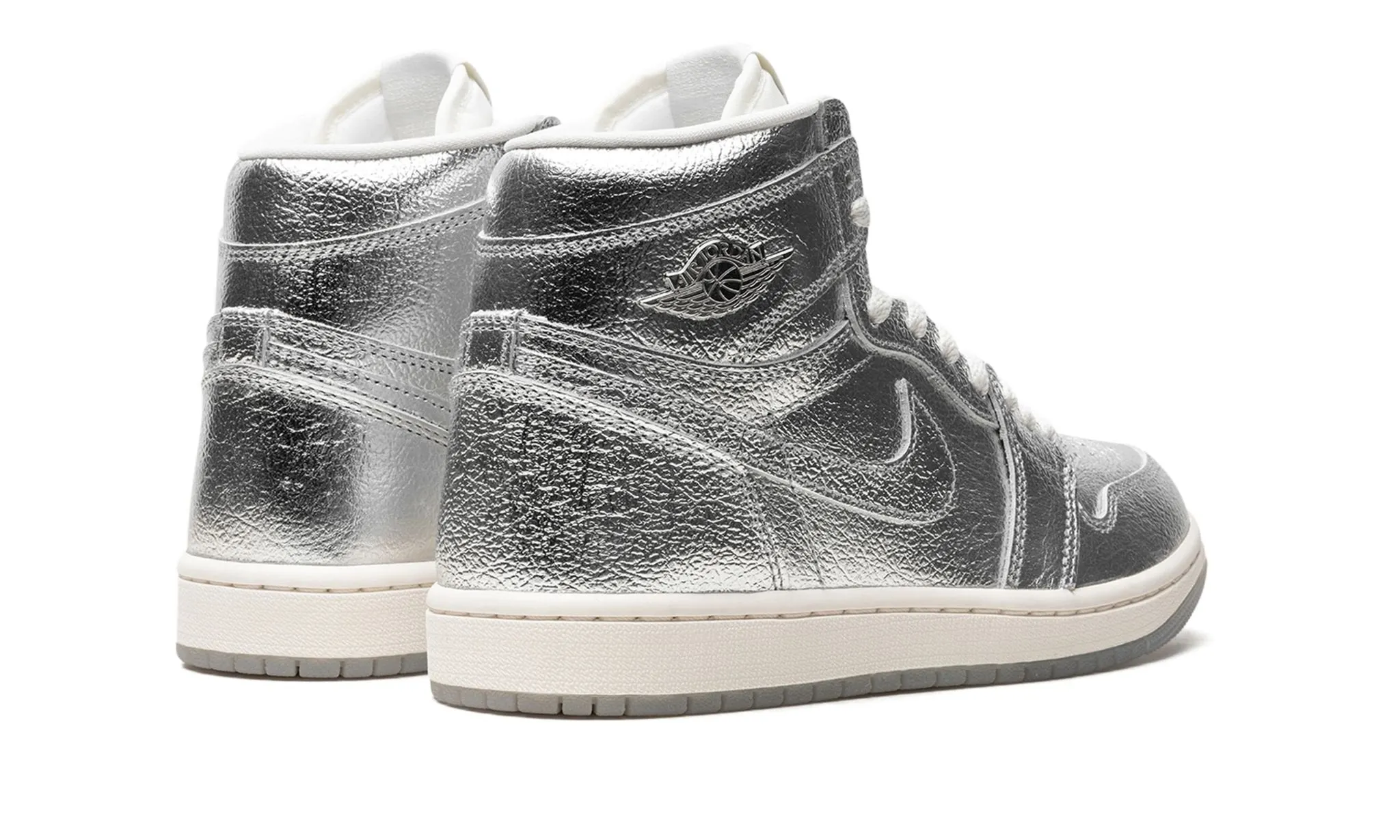 Comfort Upper Material Wmns Air Jordan 1 Retro High OG 'Chrome'