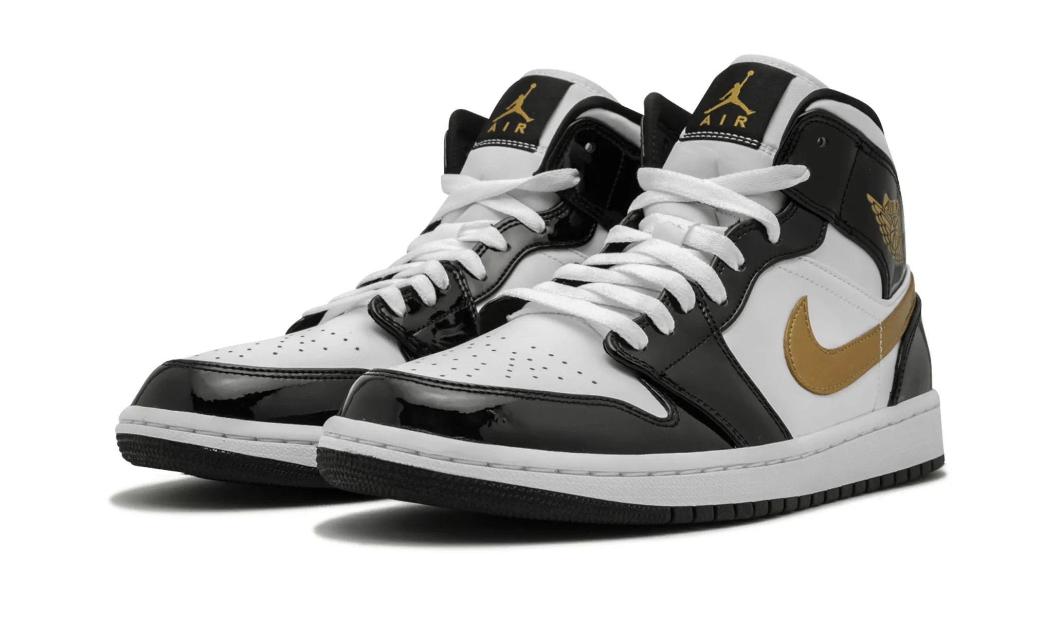Air Jordan 1 Mid Patent SE Black Gold Street Mood
