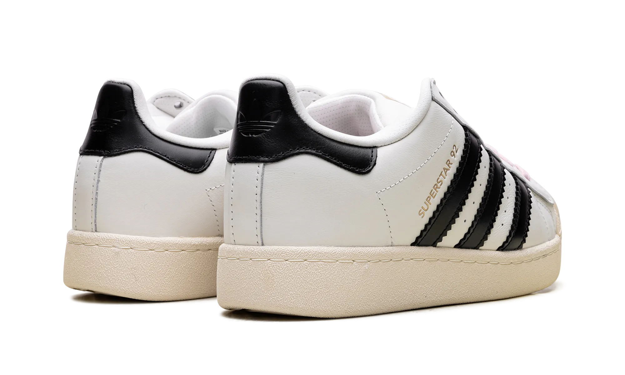 Flexible Support Petite Fit Superstar 92 "Pharrell - Virginia White"