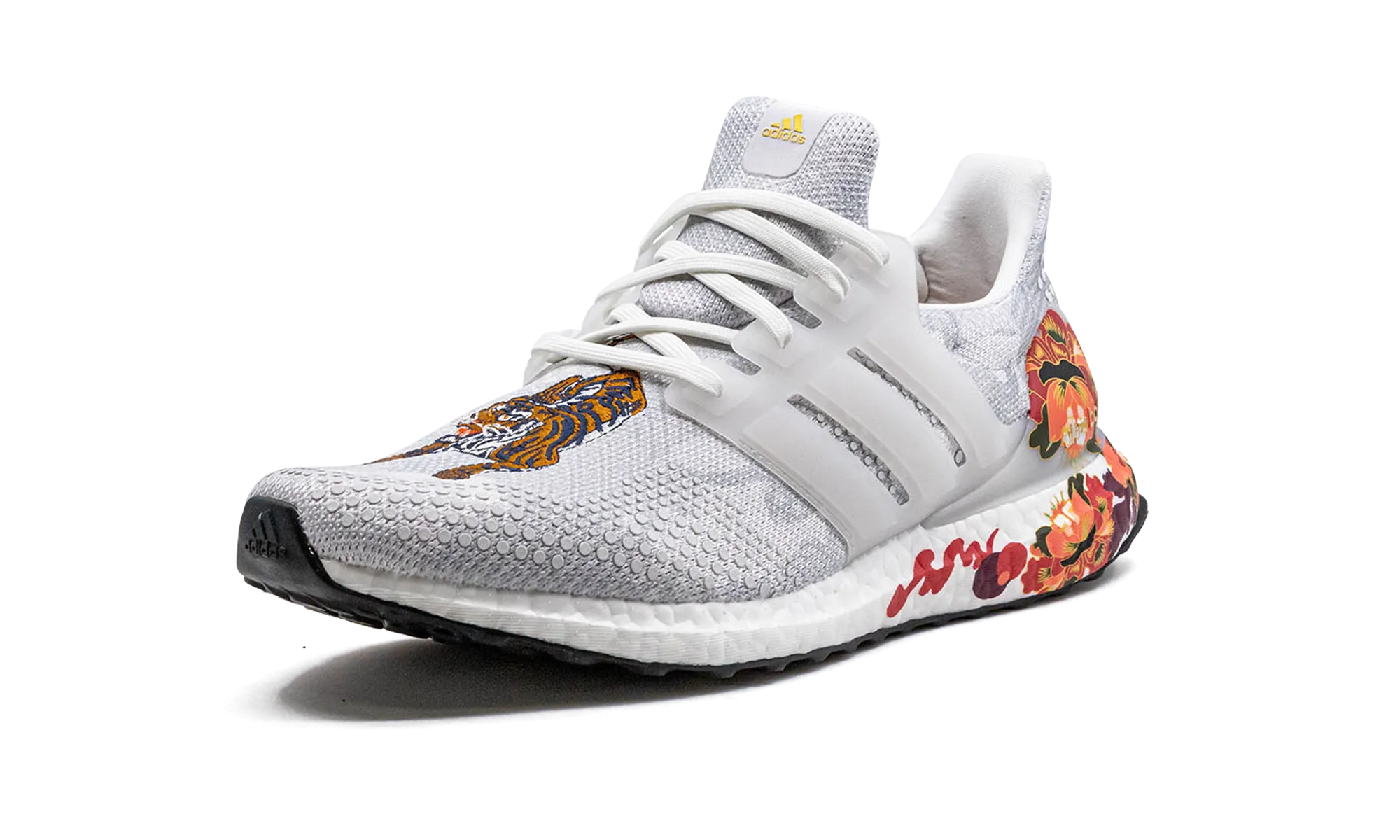 ULTRABOOST DNA "Chinese New Year 2020" Walk Smart