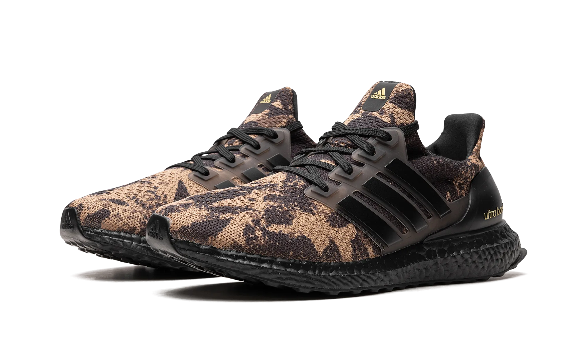 Field Step ULTRABOOST 5.0 DNA WMNS "Bleach Dye Pack"