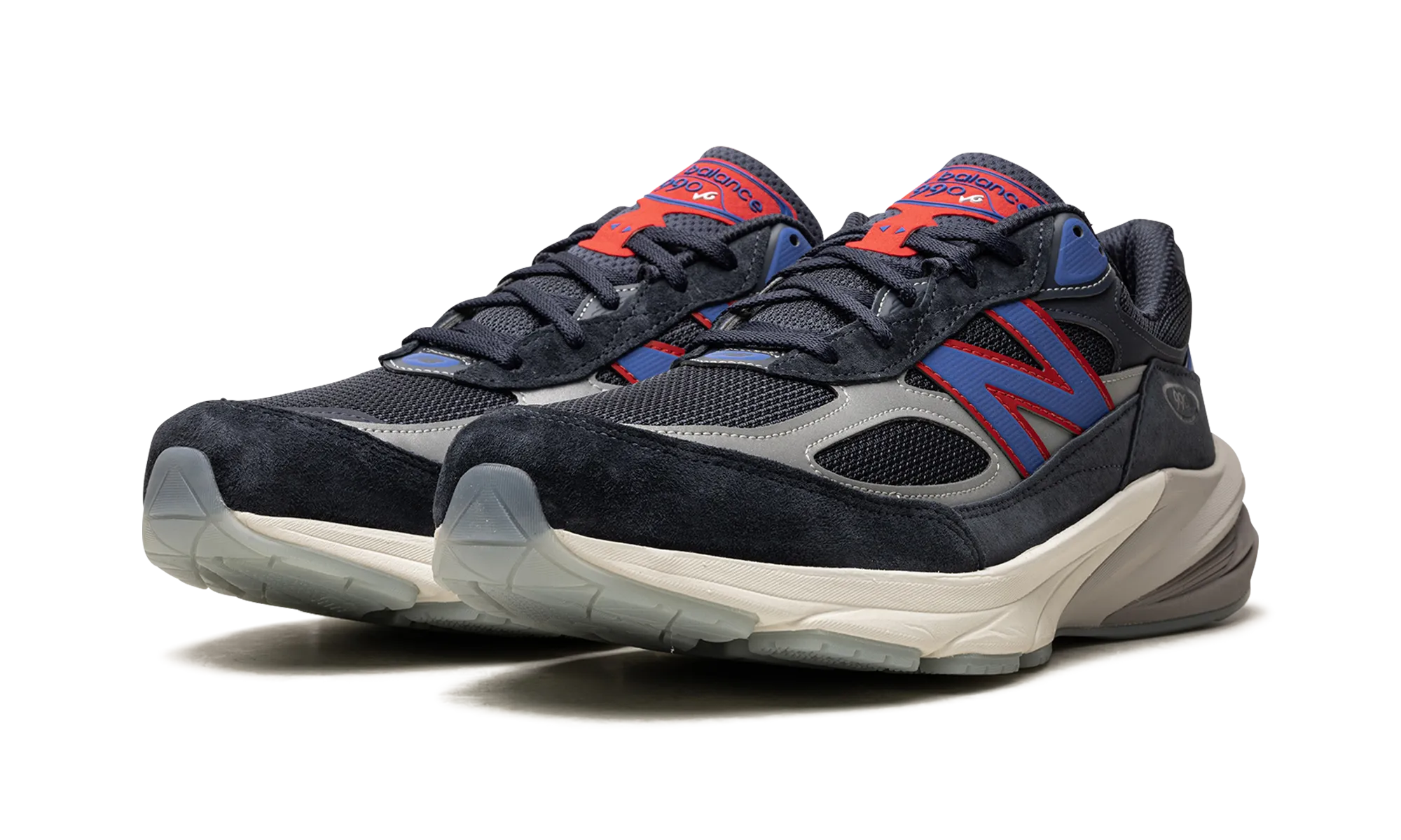 Morning Ready 990v6 "MiUSA Ronnie Fieg Madison Square Garden Navy"
