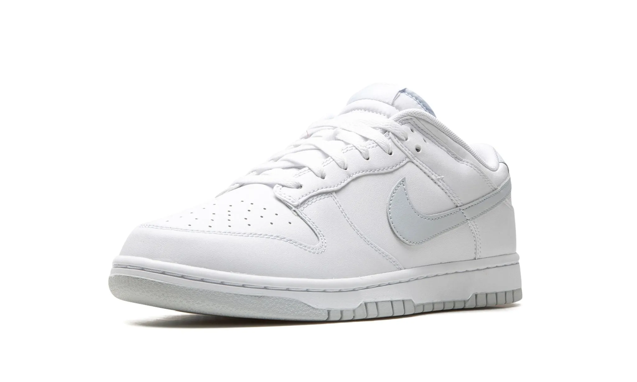 Nike Dunk Low Retro "White Pure Platinum" Airport Style Pasture Path