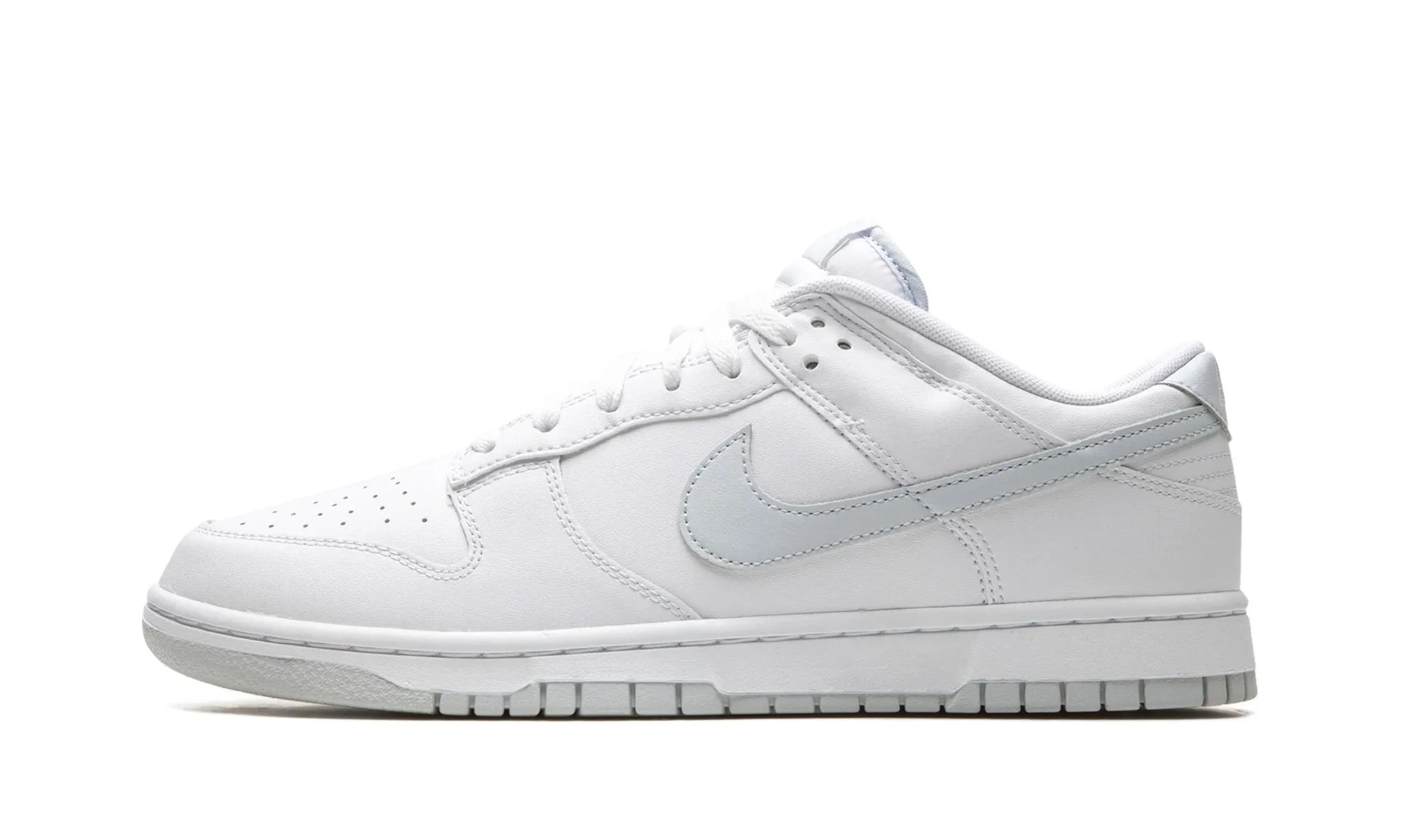 Nike Dunk Low Retro "White Pure Platinum" River Walk Balanced weight