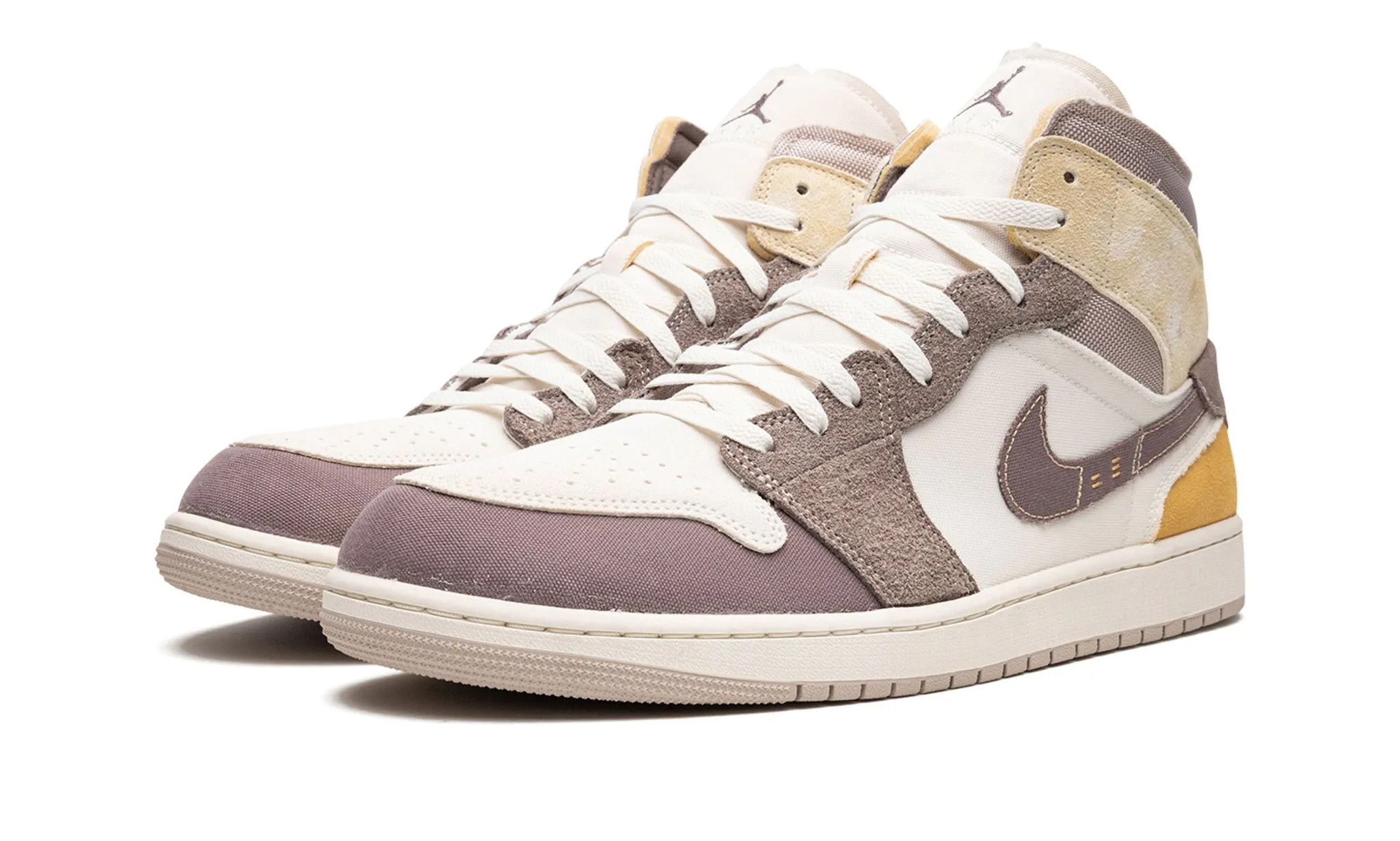 Air Jordan 1 Mid SE Craft Inside Out Taupe Haze Minimal Build Bridge Trek