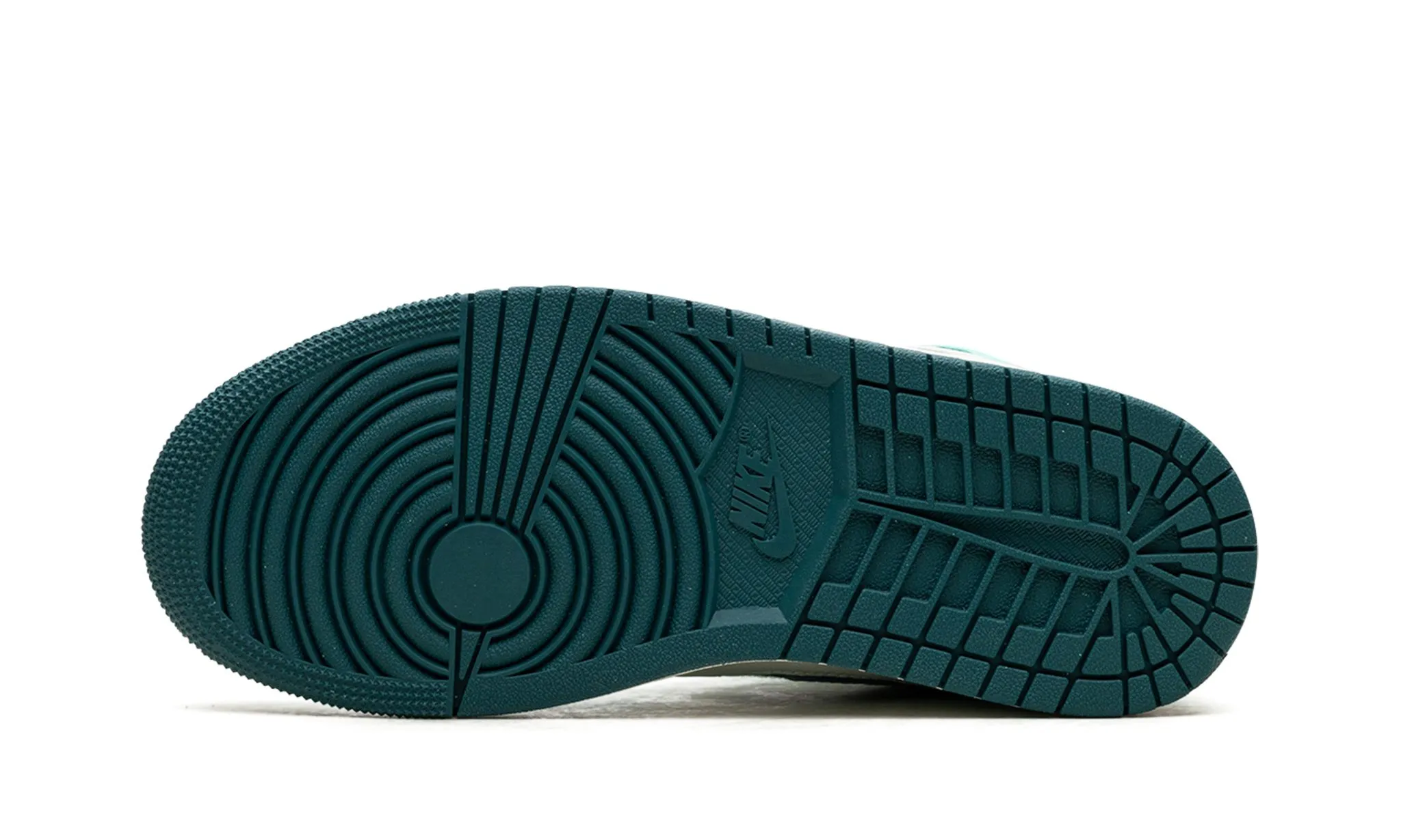 Wmns Air Jordan 1 Mid SE 'Bleached Turquoise / Sky J Teal' Ventilated Soft Insole