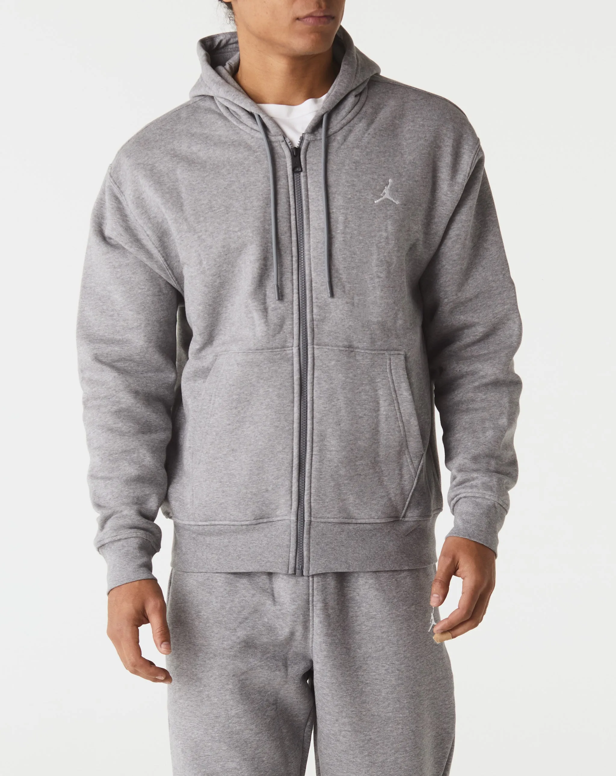 Essentials Full-Zip Hoodie Pose Ready Light Core