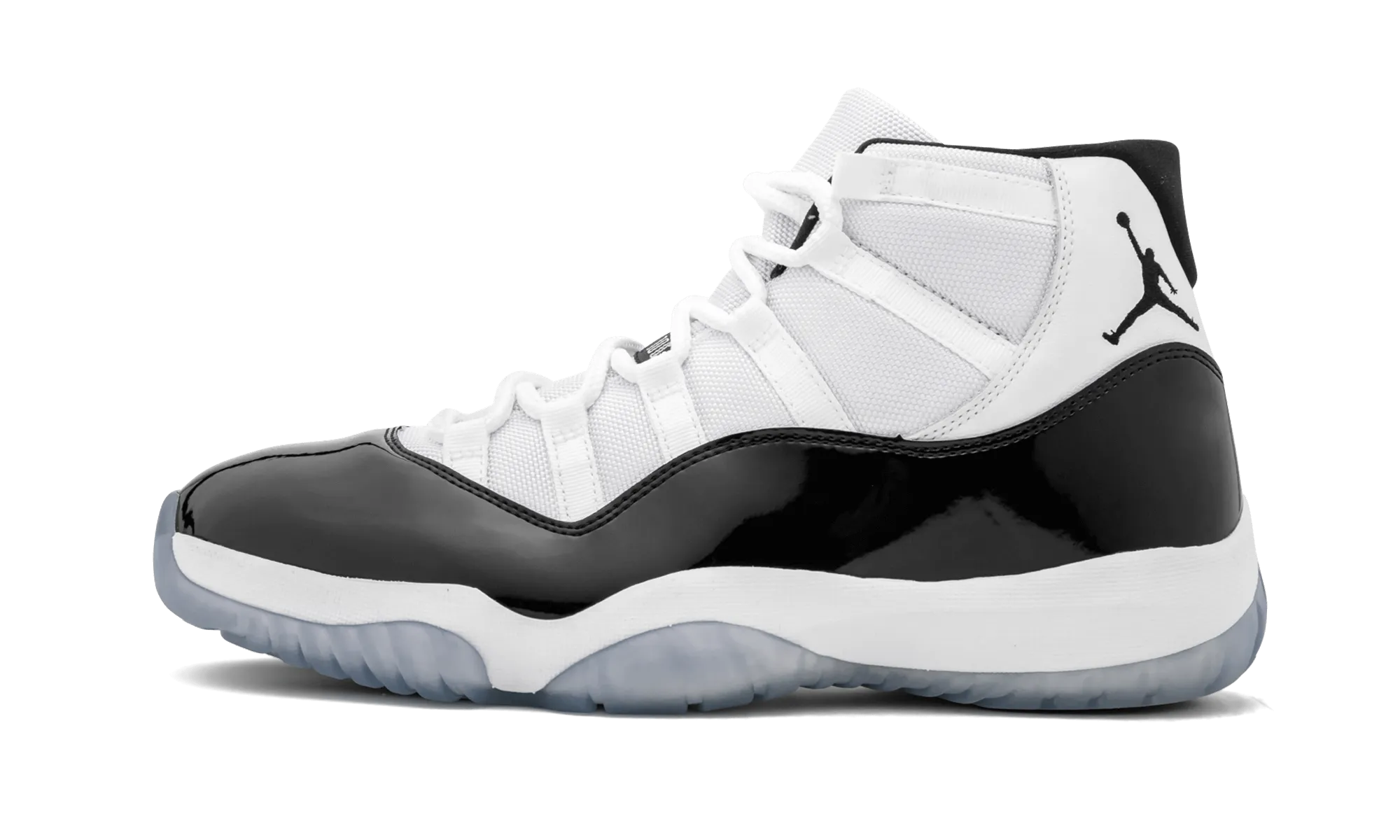 Jordan 11 Retro "Concord" Walk Scene