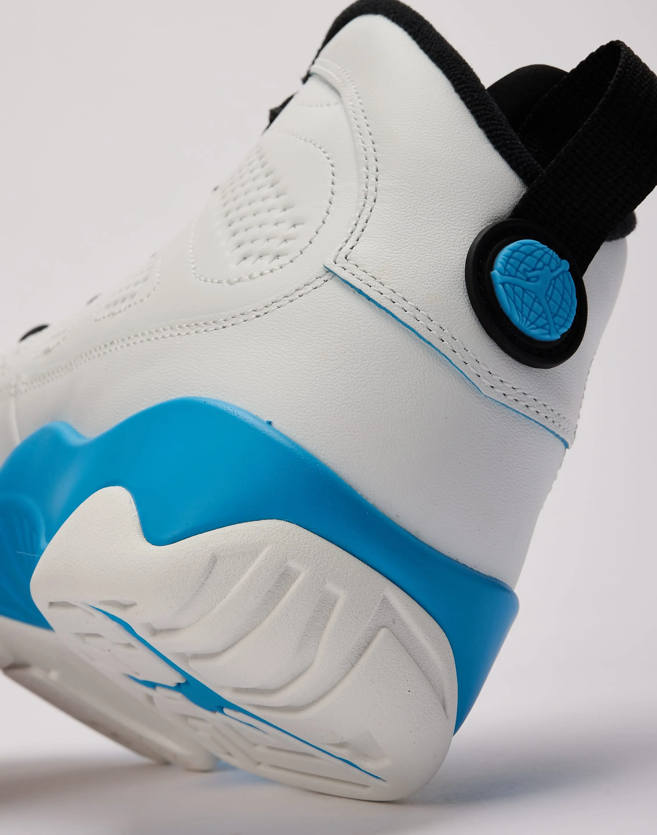 Jordan Air Jordan Retro 9 'Powder Blue' Comfortable