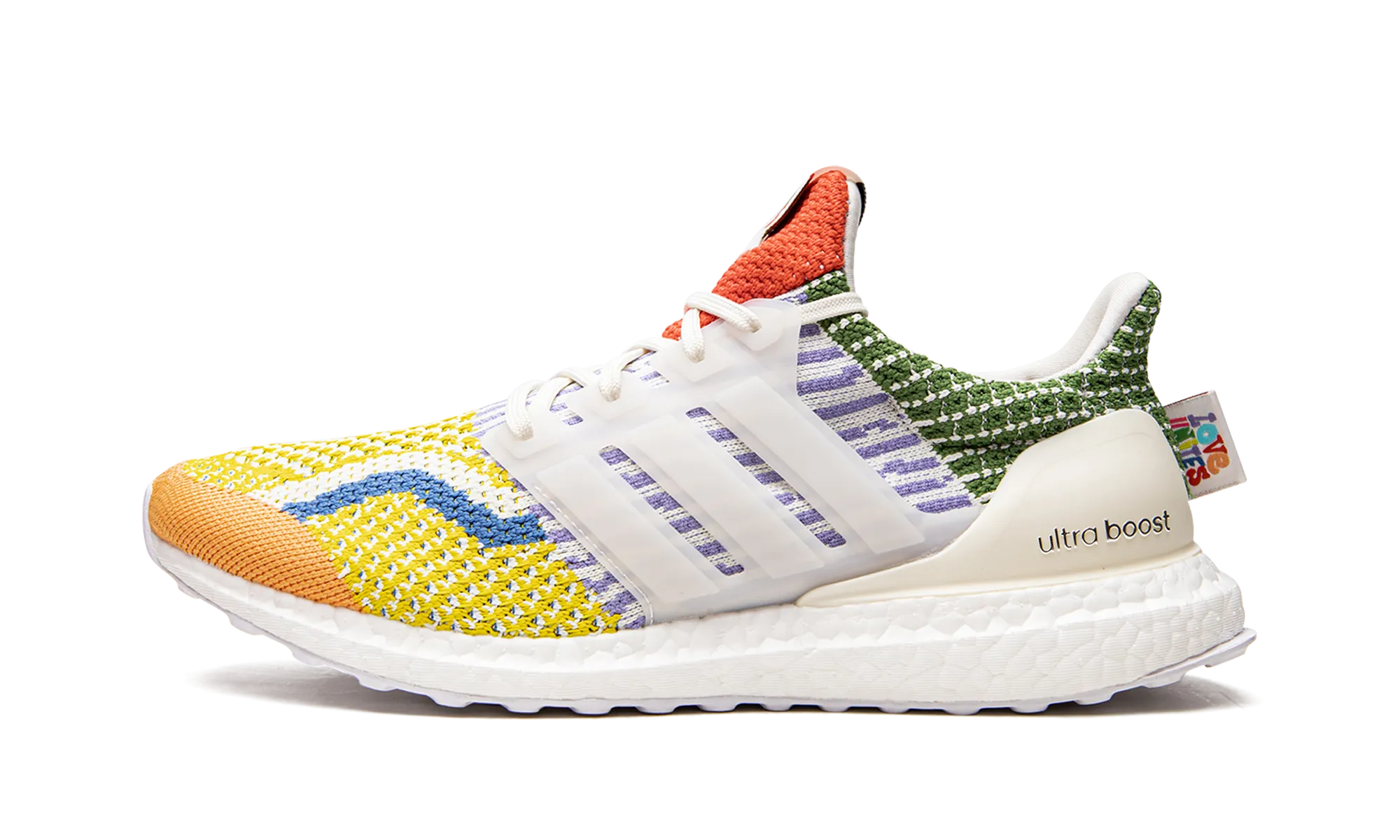Free Movement UltraBoost 5.0 DNA "Pride"