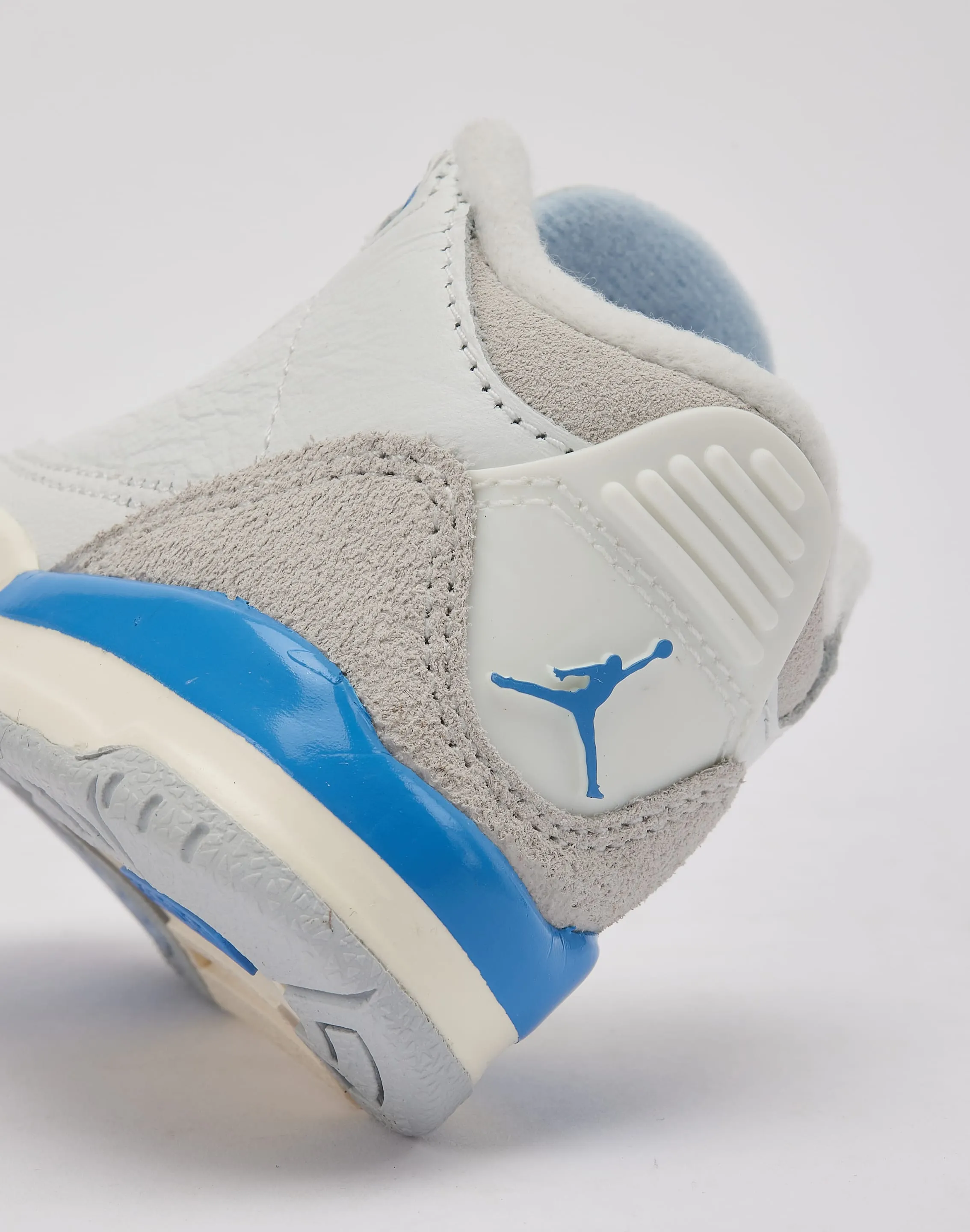 Jordan Air Jordan 3 Retro 'Lucky Shorts' Toddler Kind Step City Pace
