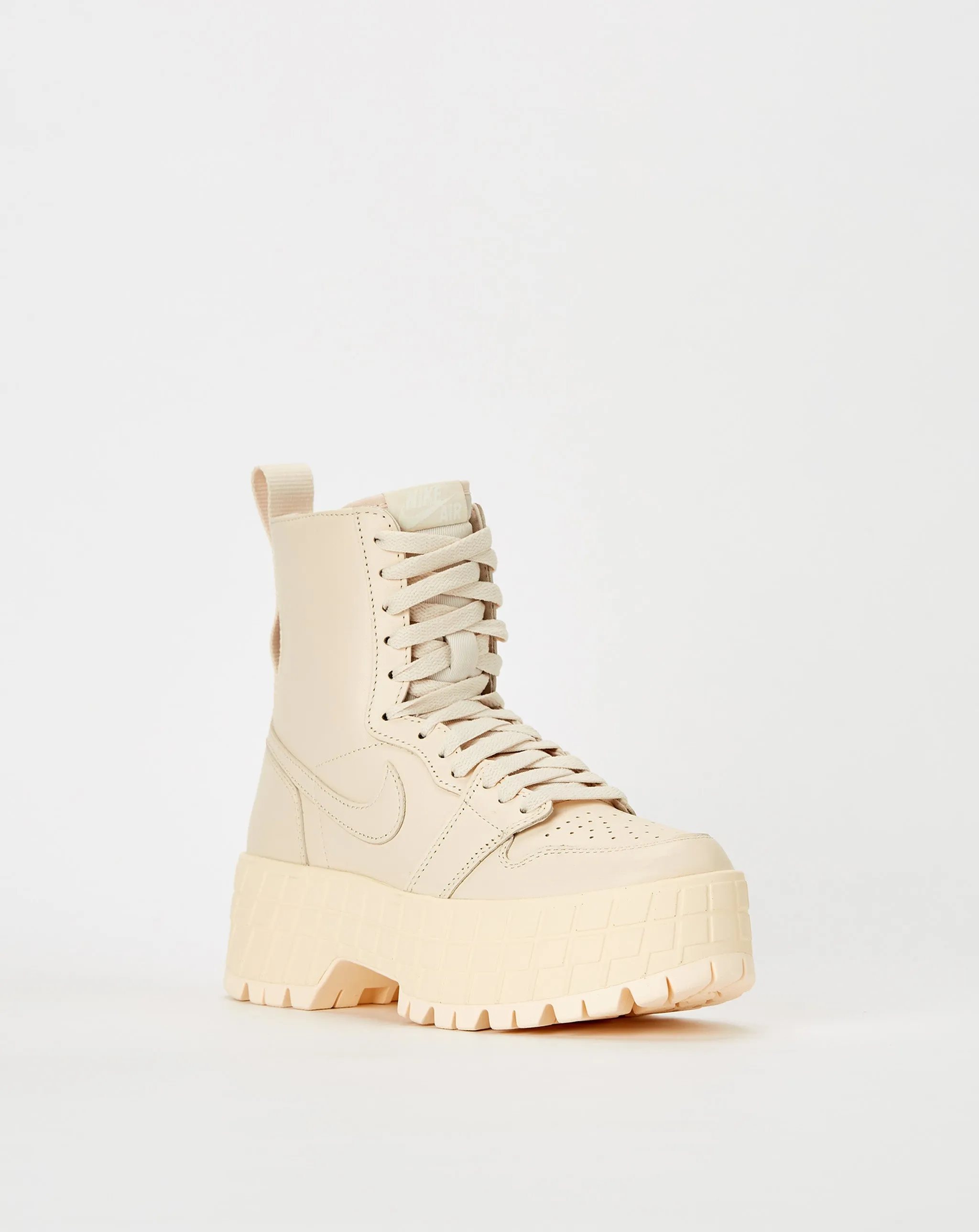 Wind Safe Timeless Fit Women's Air Jordan 1 Brooklyn