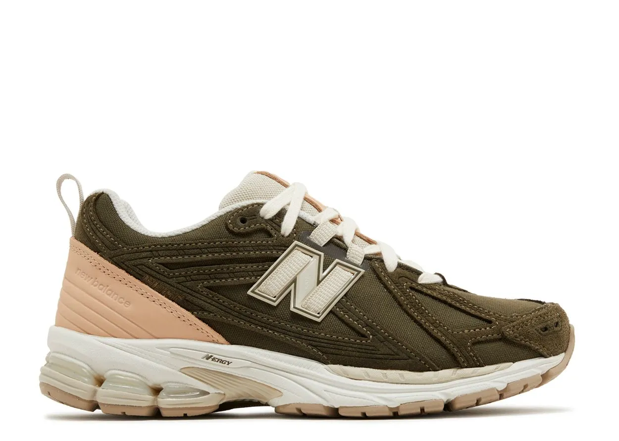Everyday Comfort Indoor outdoor use New Balance 1906F Dark Moss Frappe