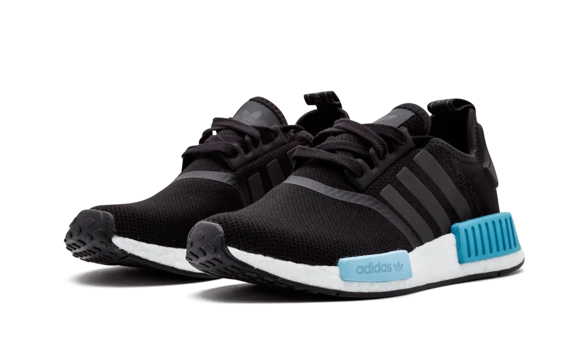 Easy to Wear Timeless Accent NMD R1 WMNS "Icey Blue"