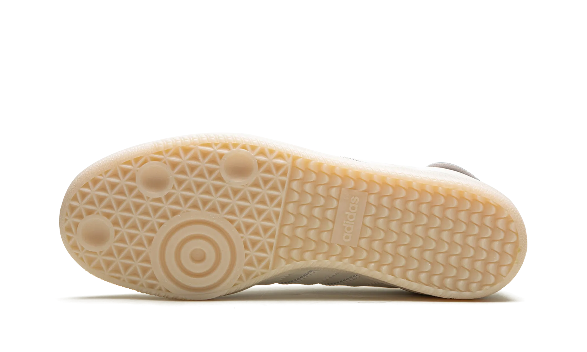 Humanrace Samba "Pharrell Williams - White" Drill Walk