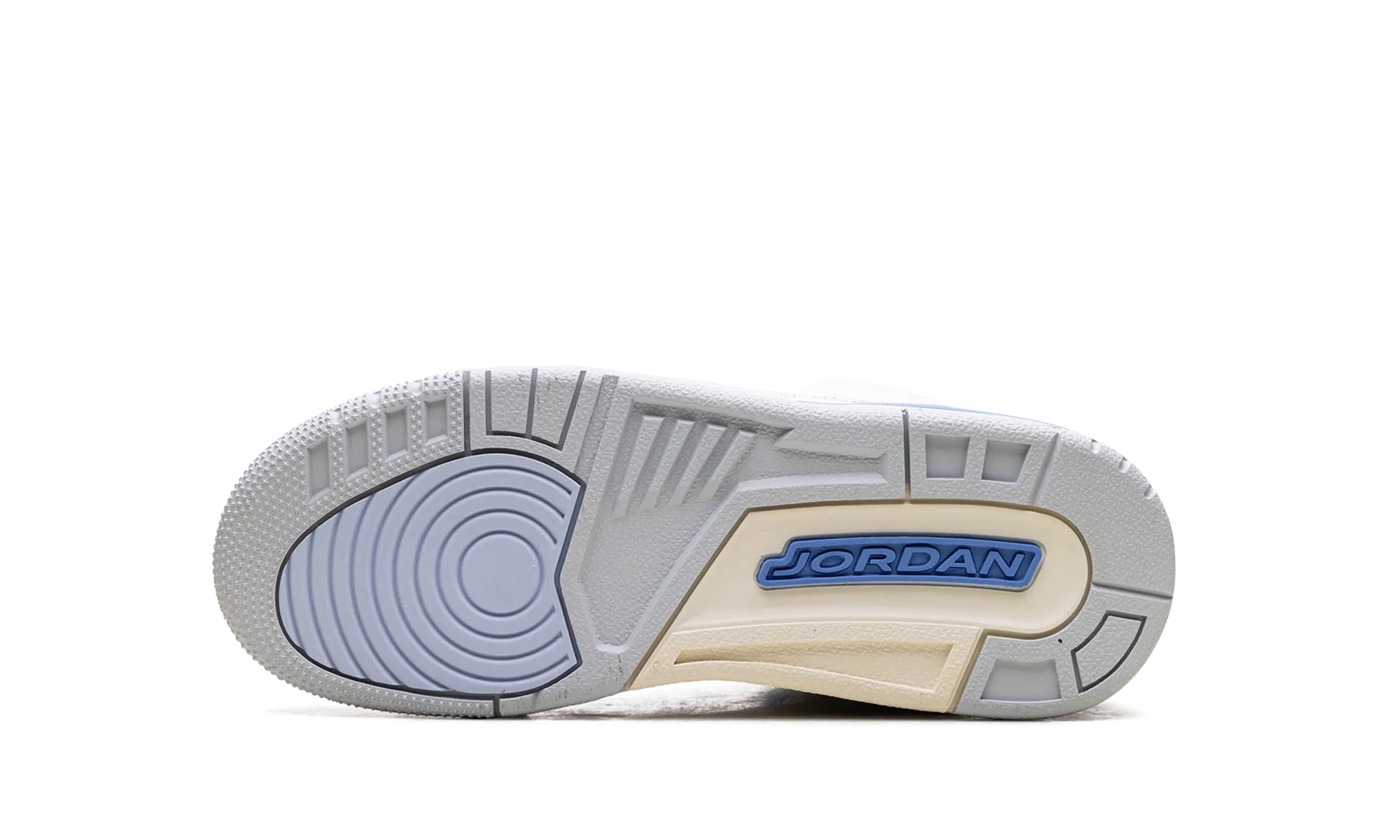 Universal Fit Rain Day Jordan 3 Retro GS "Lucky Shorts"